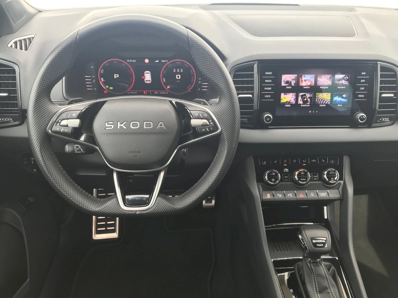 Škoda Karoq, SPORTLINE 2,0 TDI 4X4 DSG - fotka 5