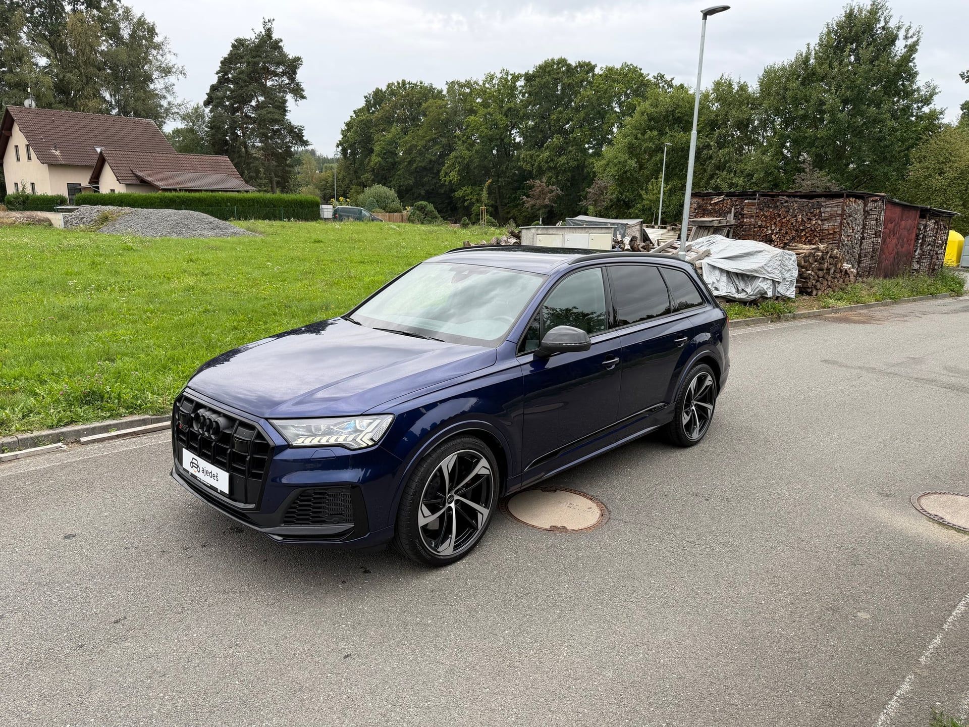 Audi SQ7, 4.0 TFSI quattro/ČR-1.majitel - fotka 2