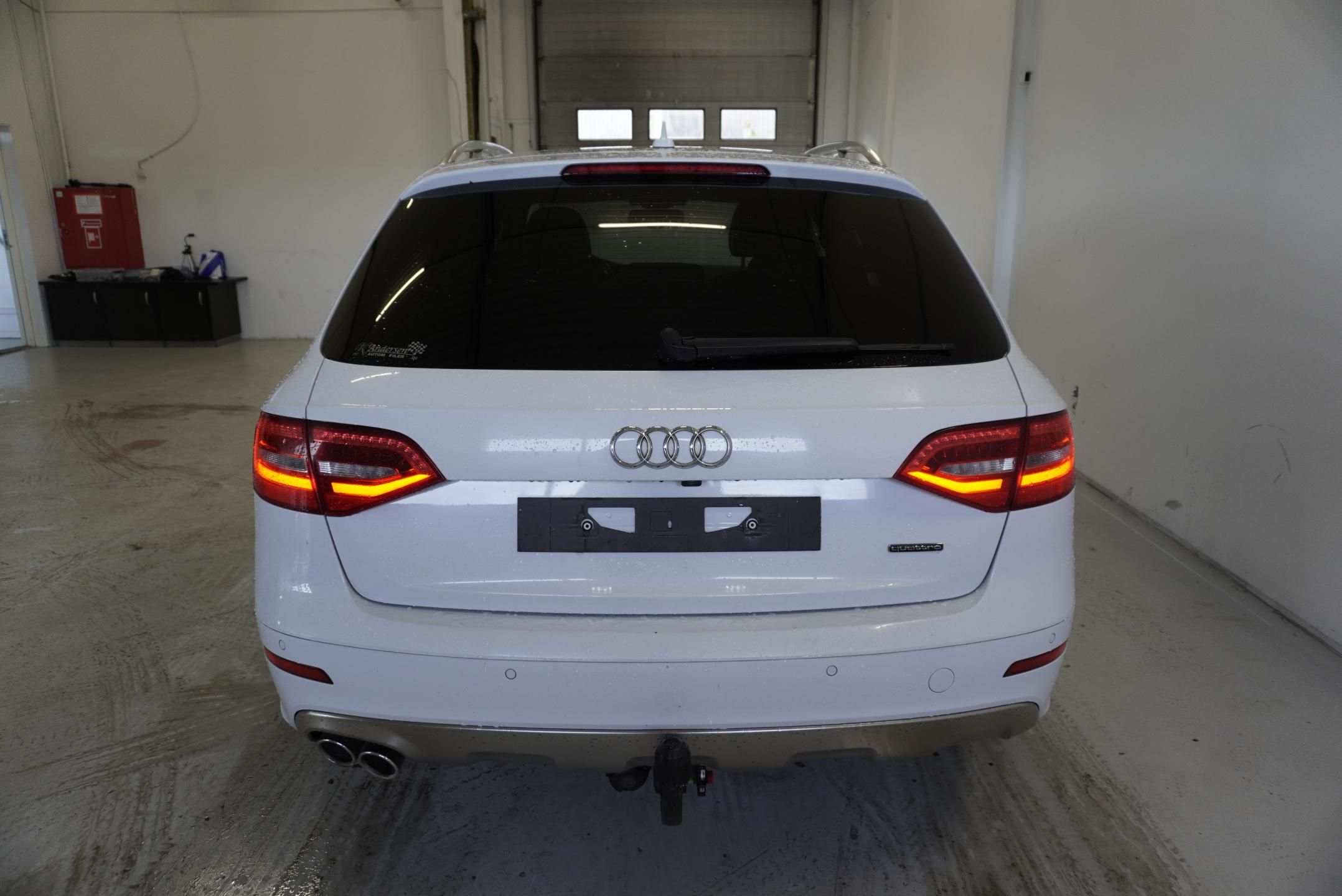 Audi A4 allroad, 2.0 TDi QUATTRO AUTOMAT - fotka 4