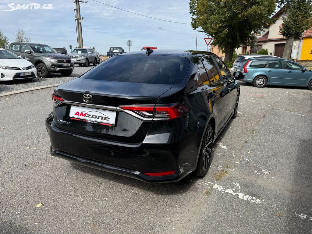 Toyota Corolla, fotka 7