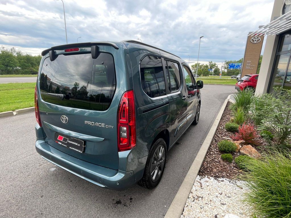 Toyota Proace City Verso, 1.5D Automat Short VIP - fotka 6