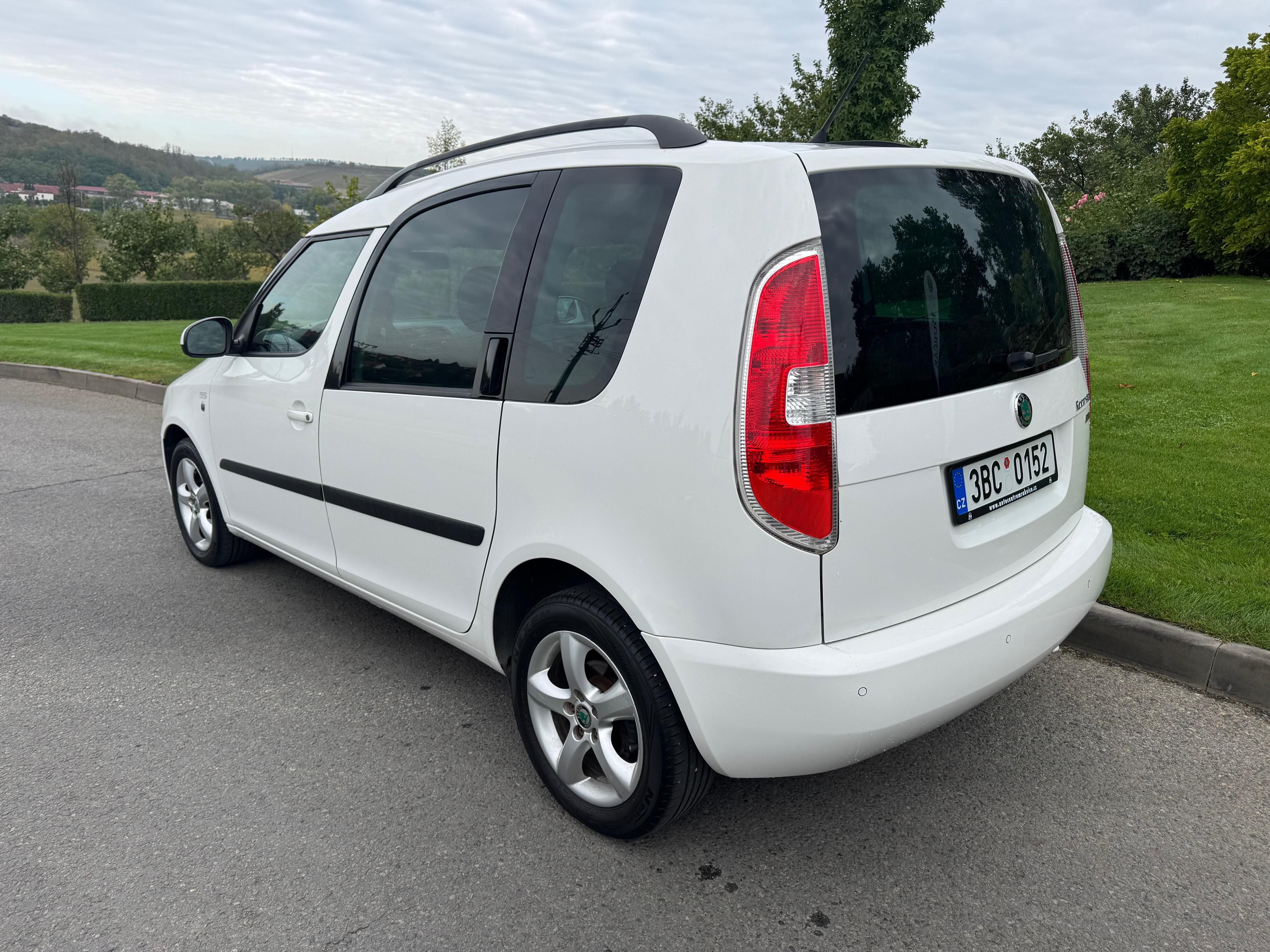 Škoda Roomster, 1.2 TSI  63KW - fotka 5
