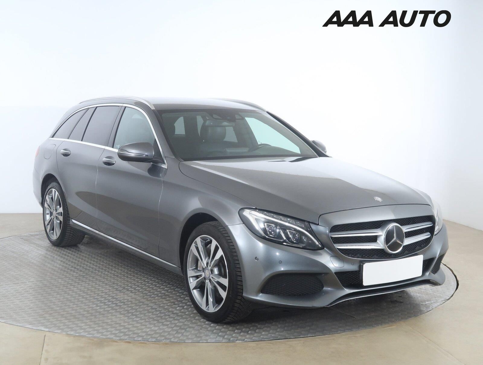 Mercedes-Benz Třídy C, 400 4MATIC, Avantgarde, 4X4