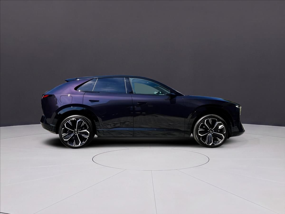 Mazda CX-6e, TAKUMI PLUS - fotka 6