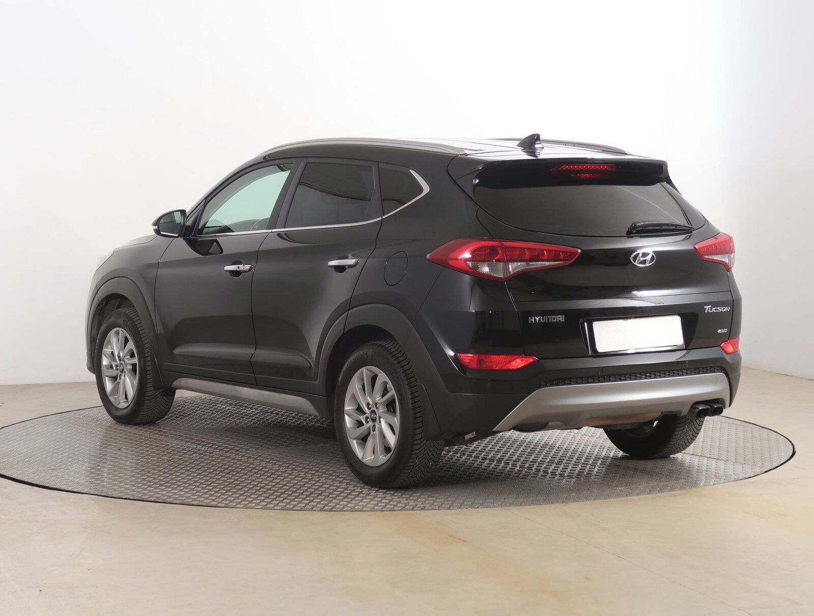 Hyundai Tucson, 1.6 T-GDI, 4X4, Serv.kniha - fotka 4