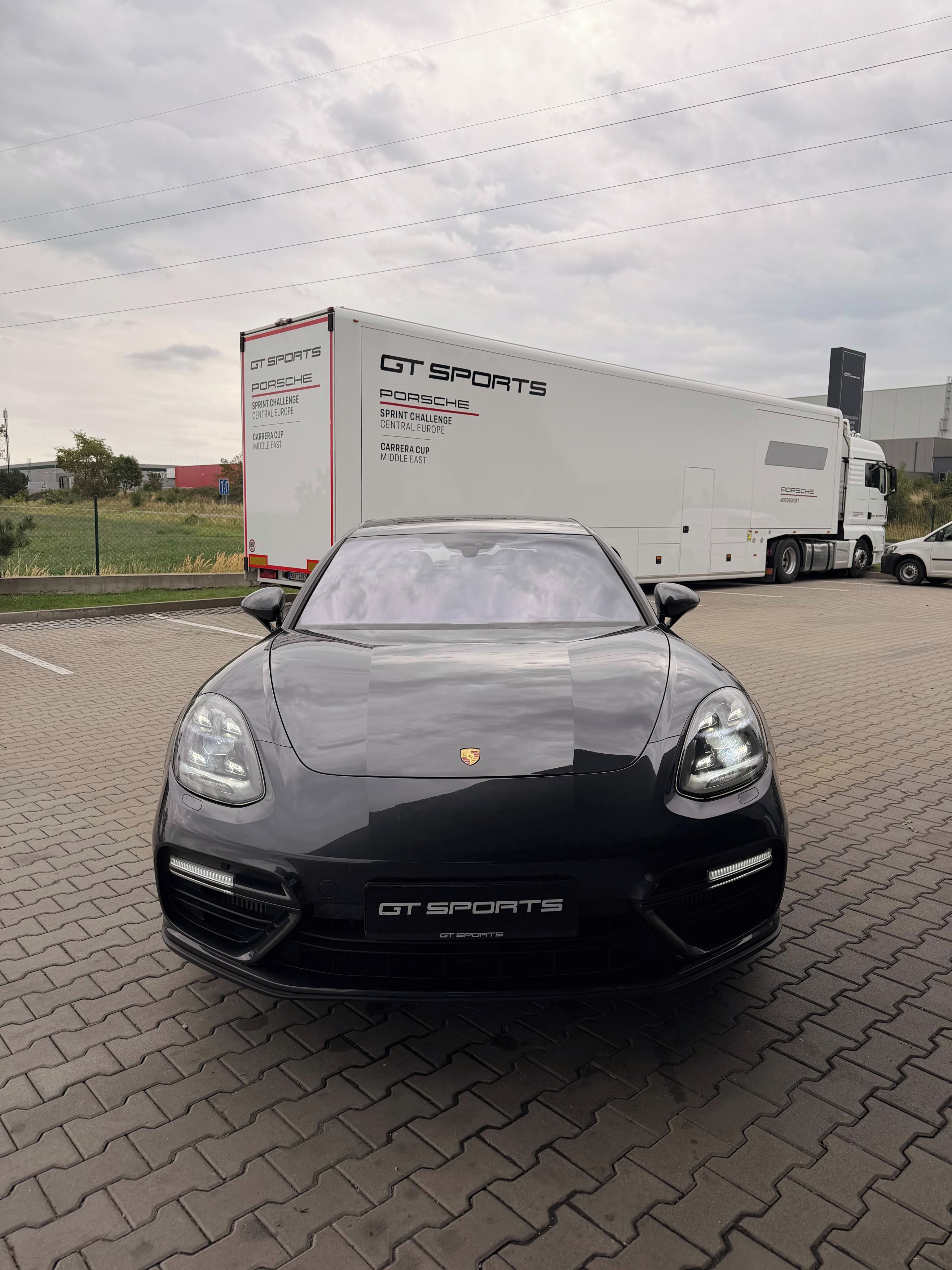 Porsche Panamera, Porsche Panamera Turbo - fotka 2