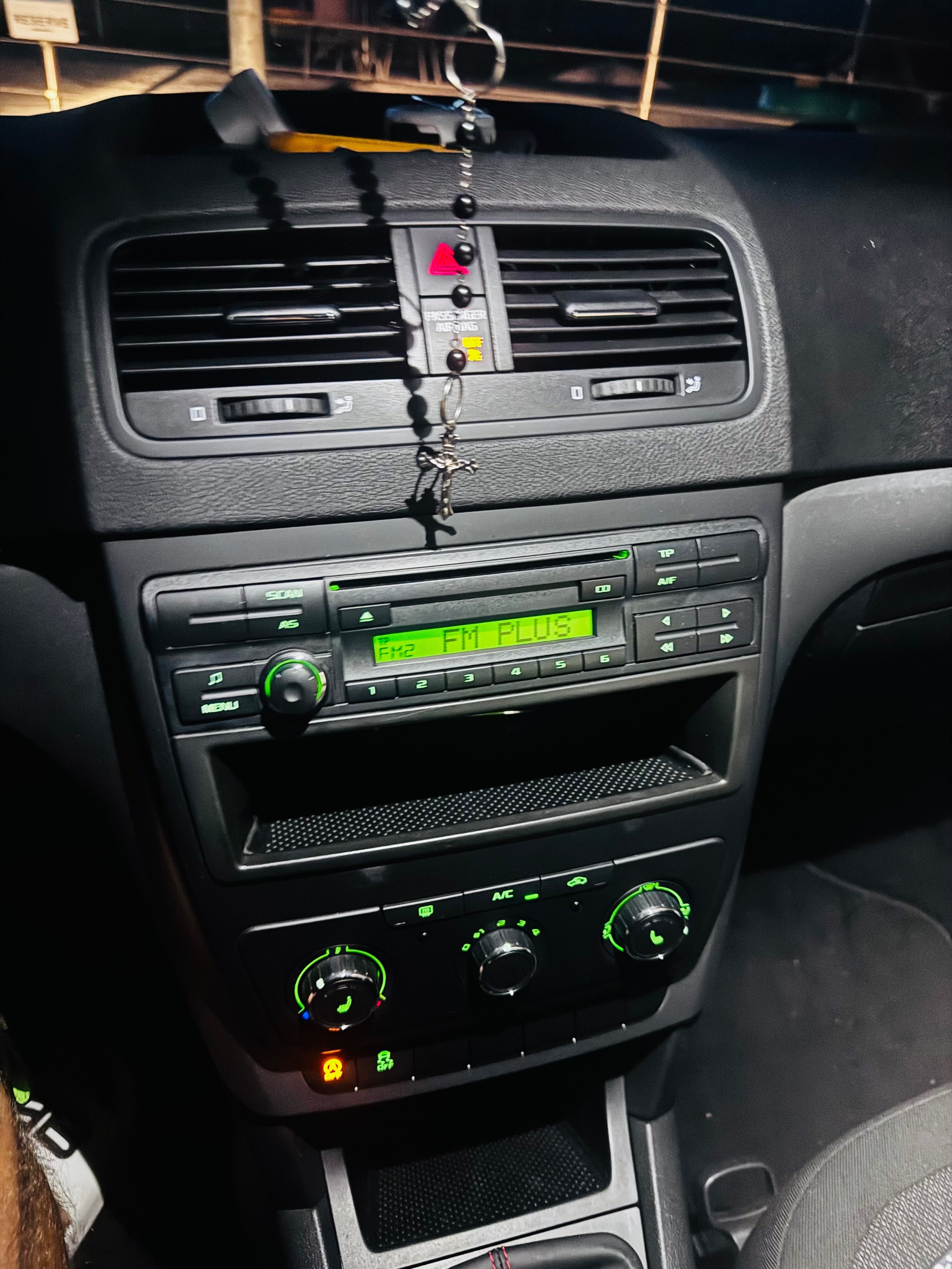 Škoda Yeti, 1. Majitel, ČR, 1.4 Tsi - fotka 6