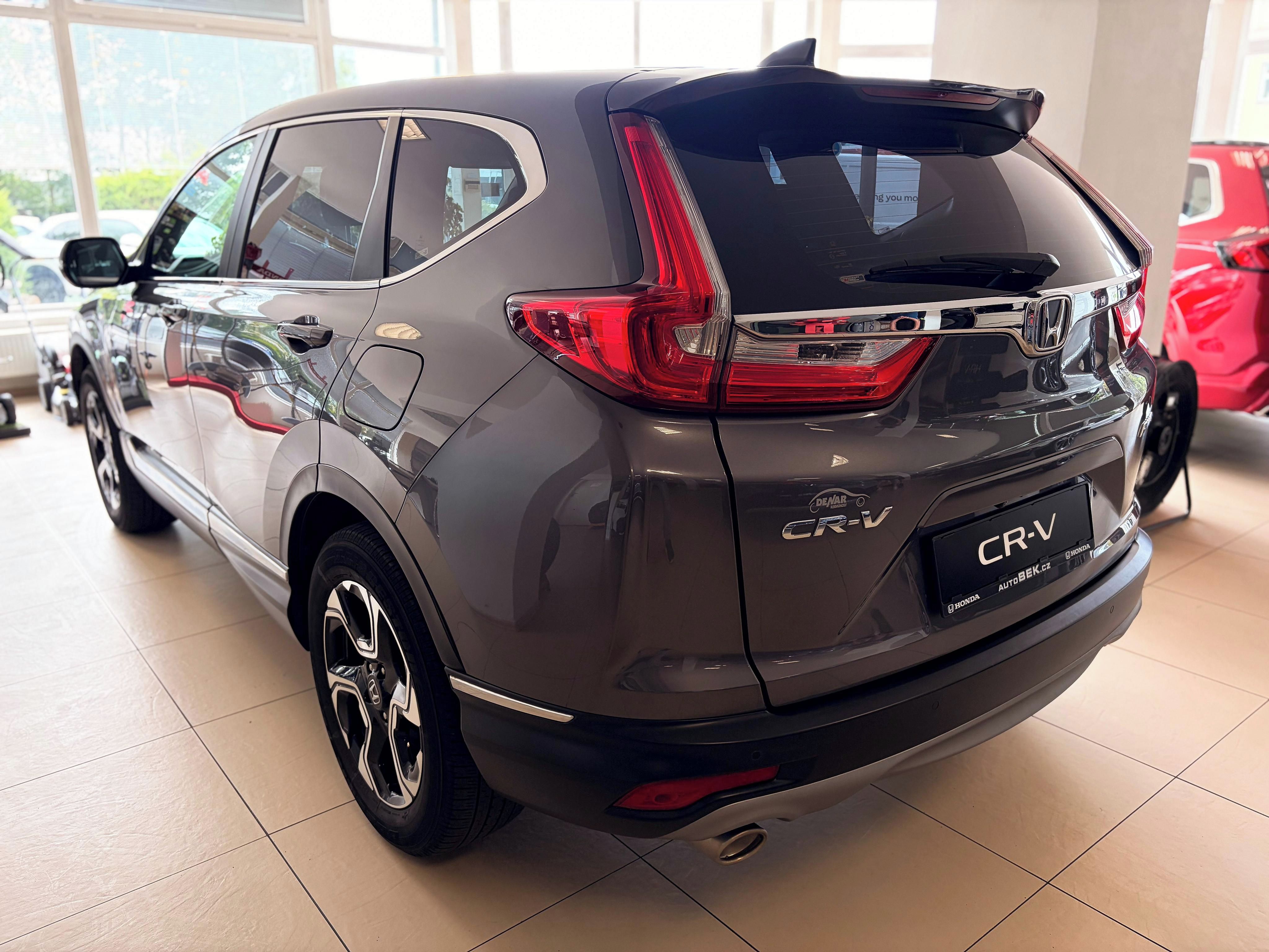 Honda CR-V, 1,5 Turbo 6MT Elegance AWD - fotka 4