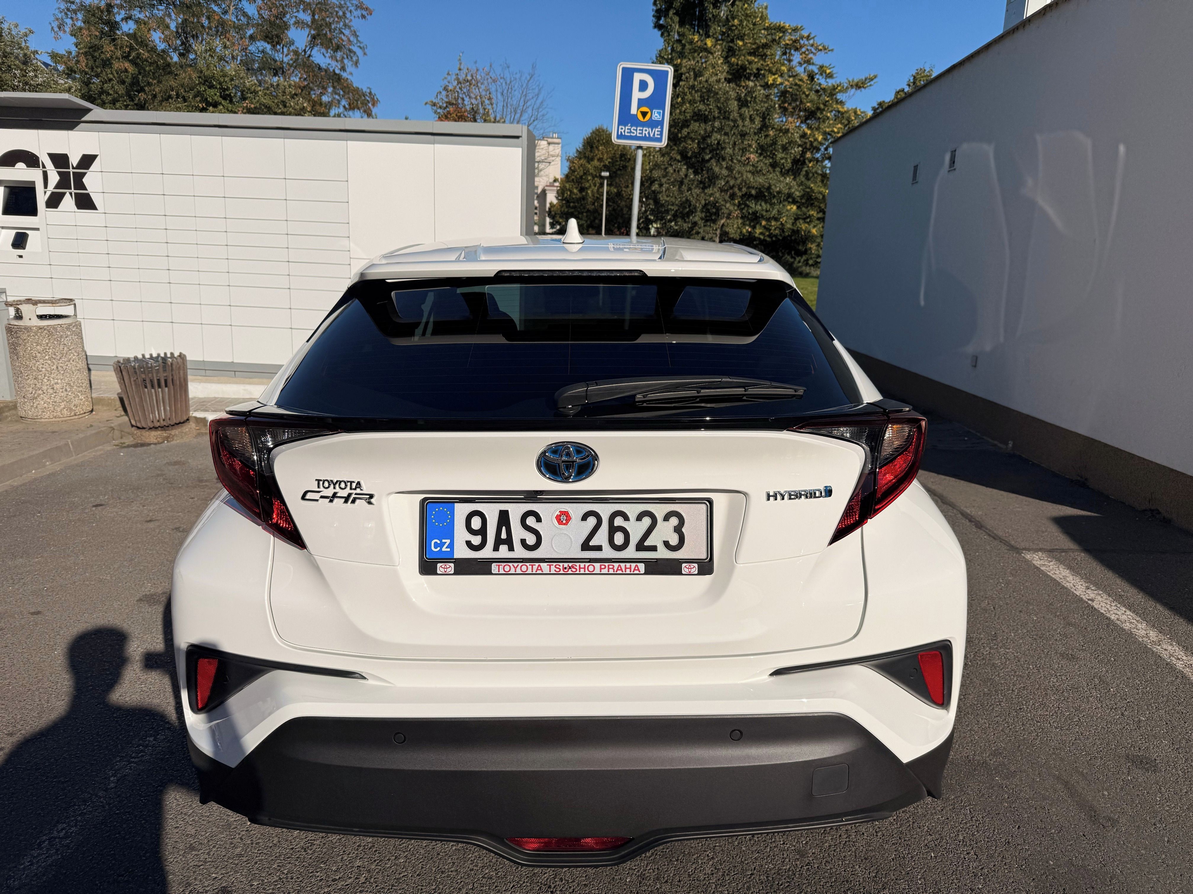 Toyota C-HR, Hybrid 1.8  Comfort - fotka 6