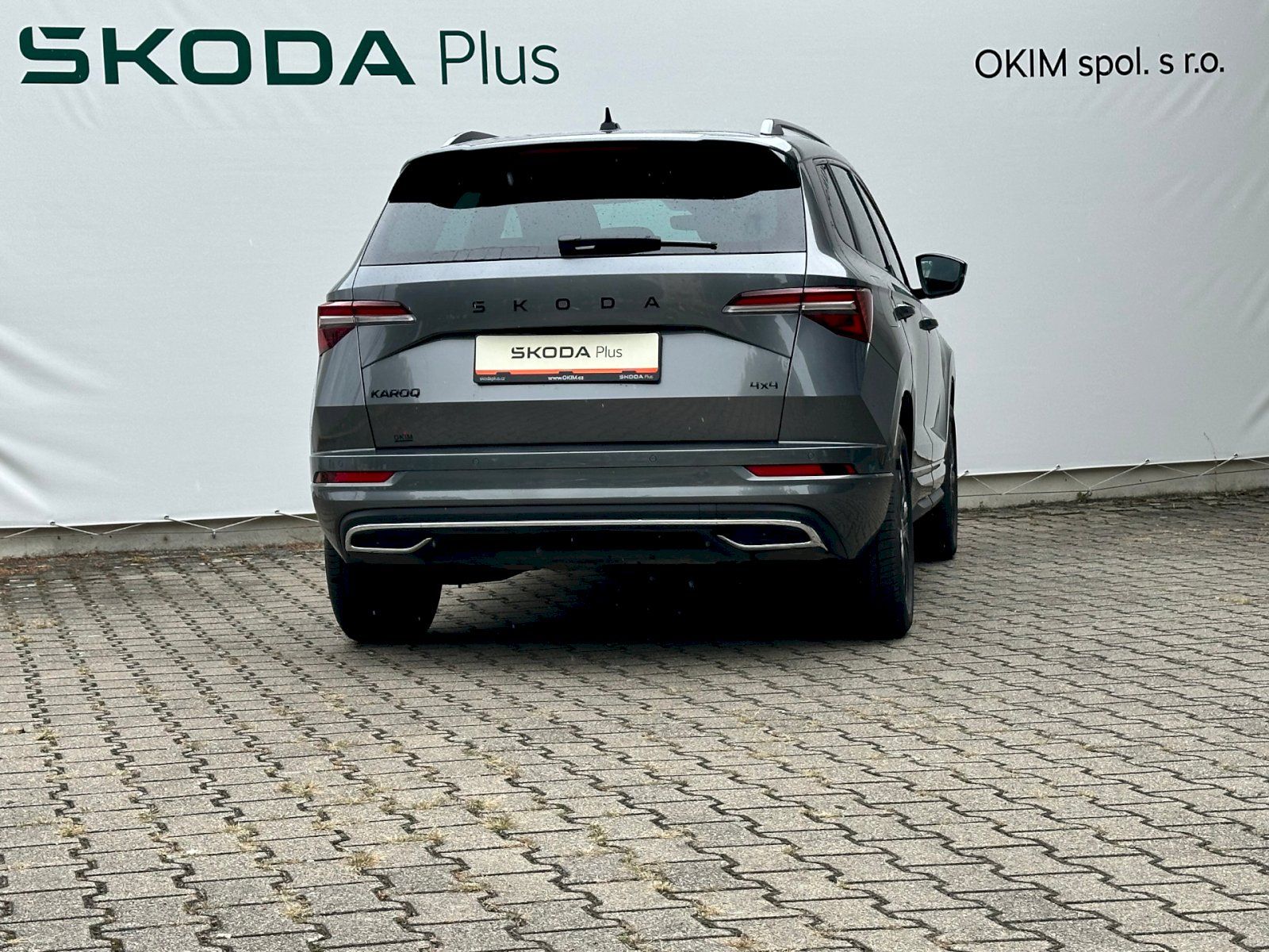 Škoda Karoq, 2.0 TDI 110kW Sportline 4x4 DS - fotka 2