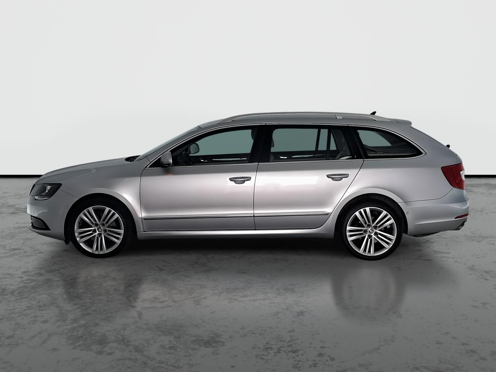 Škoda Superb, 2.0 TDI, 4X4, Automat - fotka 3