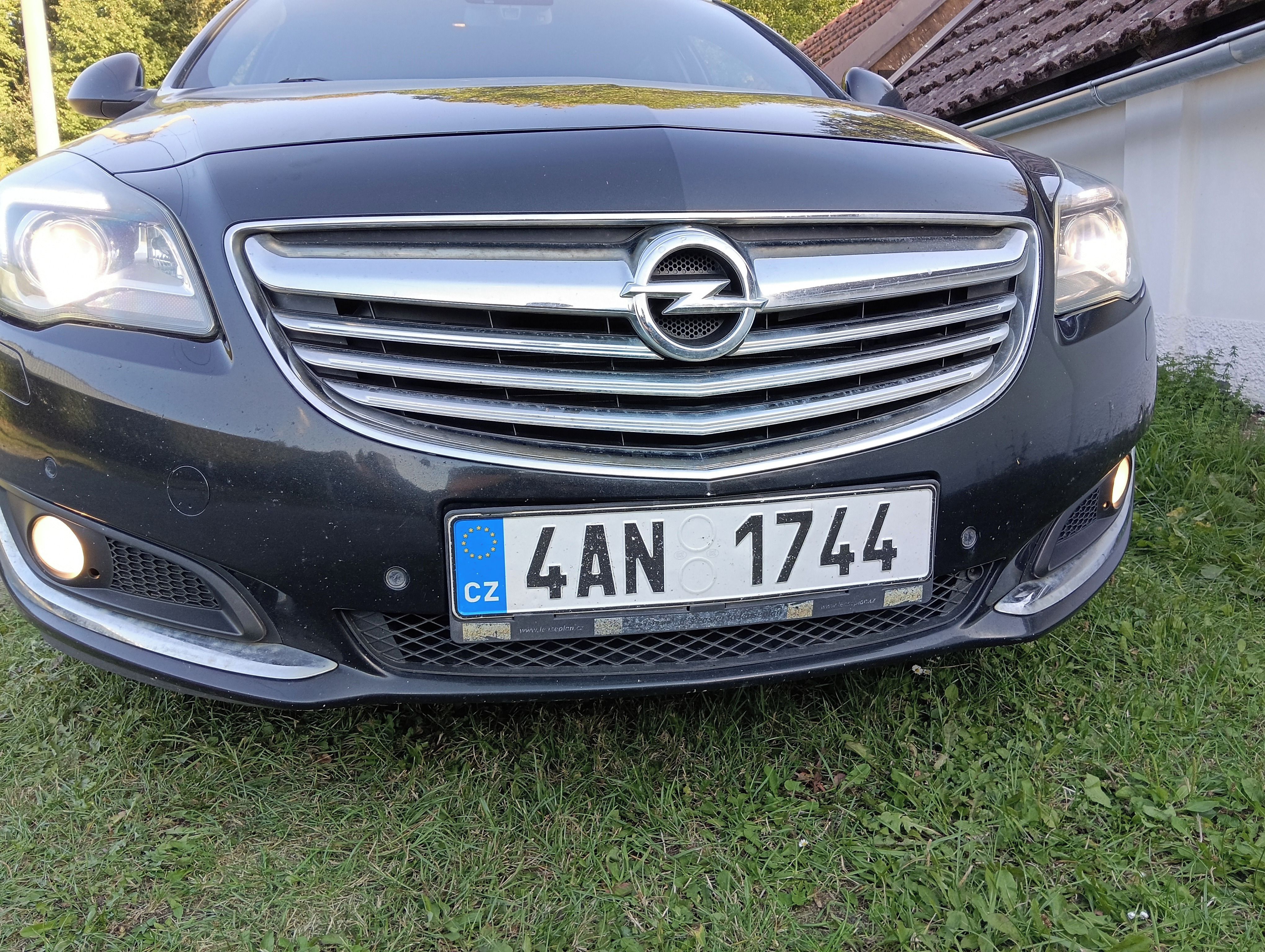 Opel Insignia, Opel Insignia Sports Tourer - fotka 5