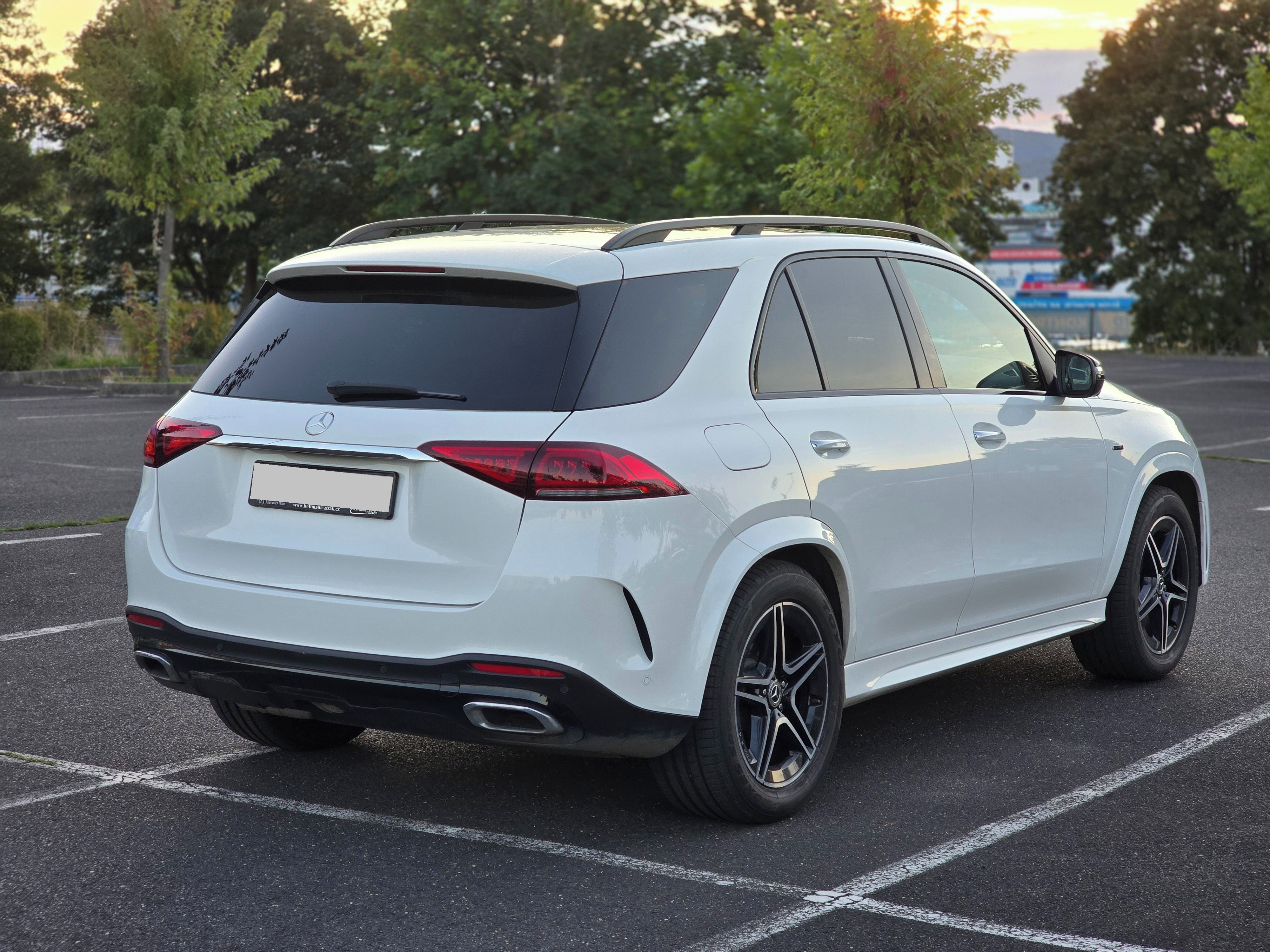Mercedes-Benz GLE, Prodám Mercedes-Benz GLE 350de - fotka 4