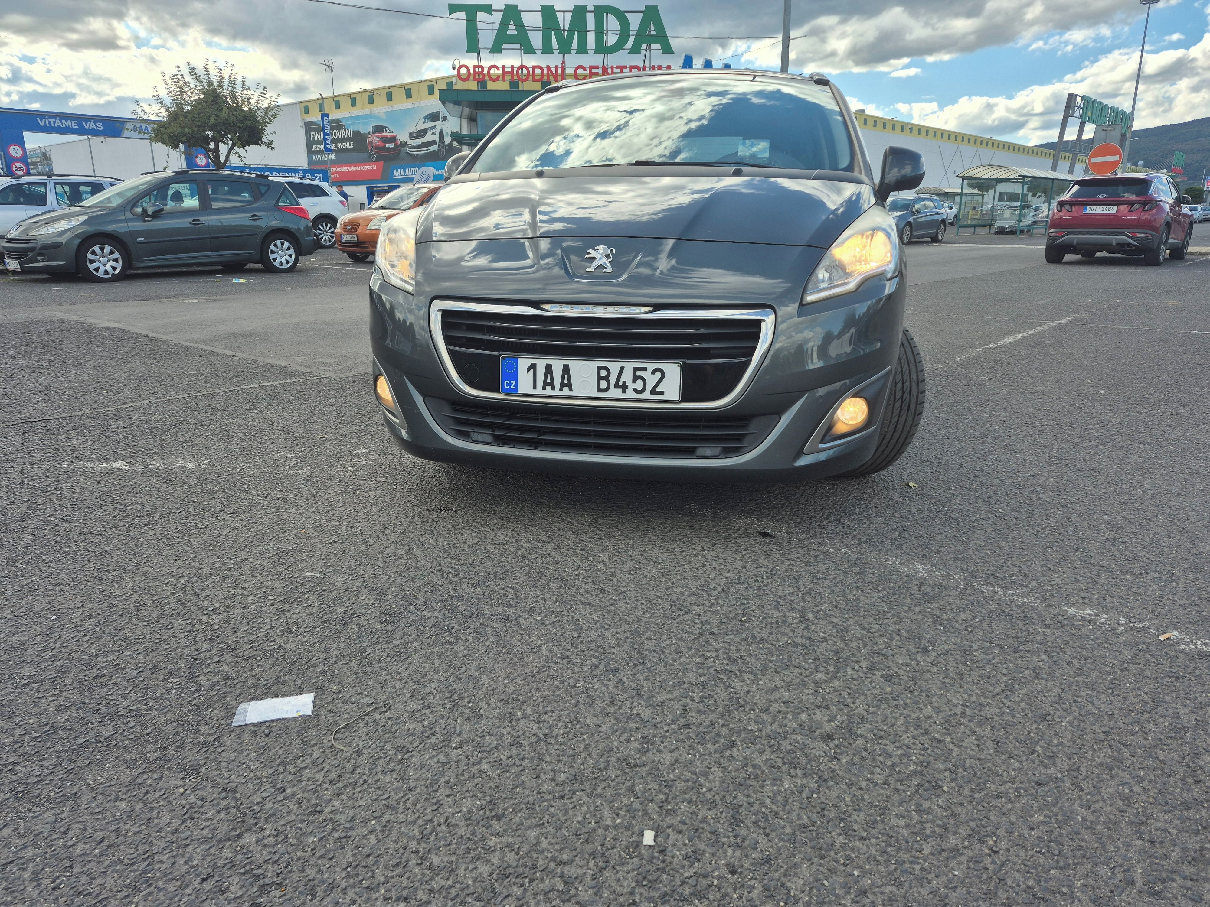 Peugeot 5008, 1.6HDI - fotka 5