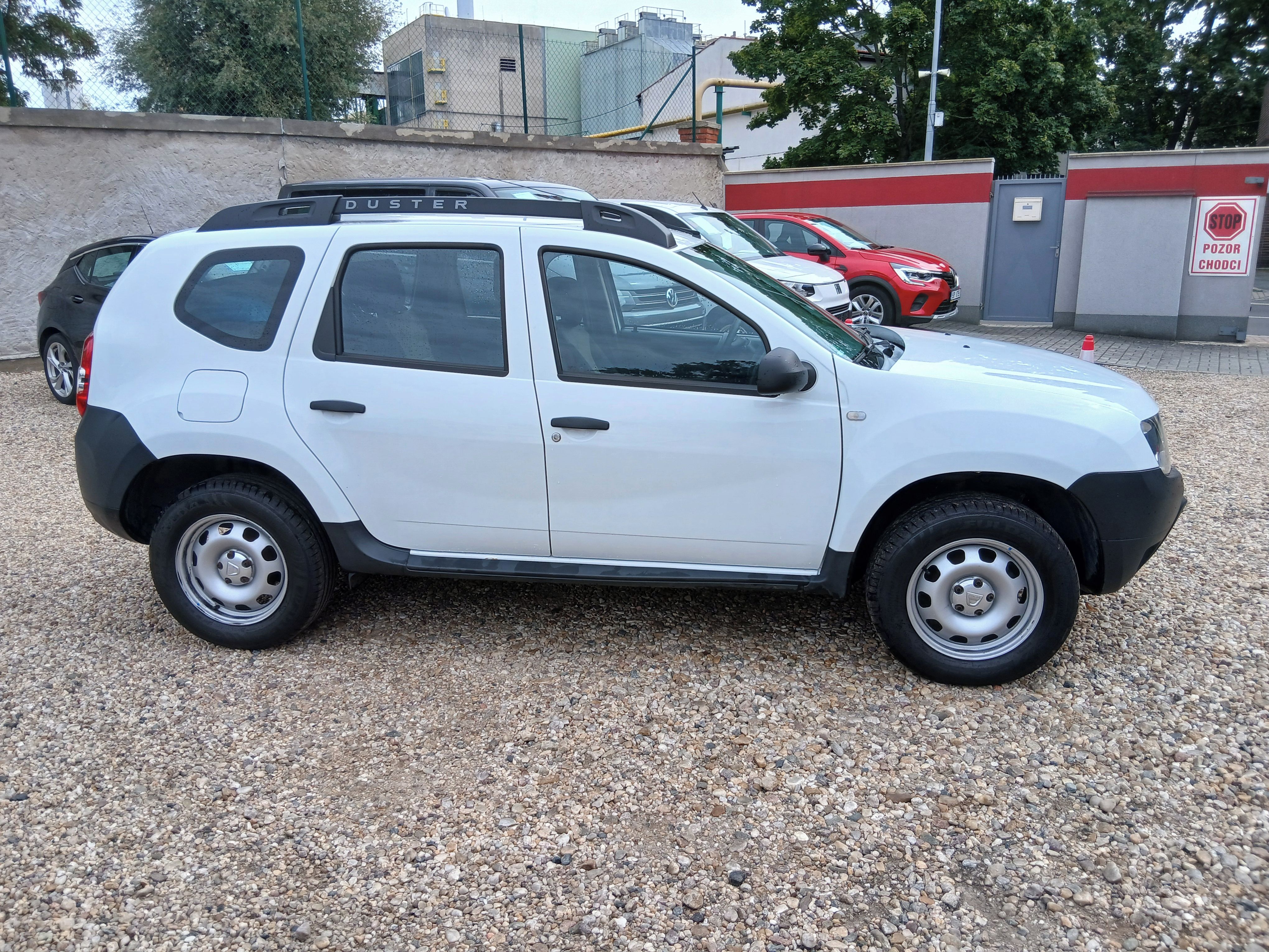 Dacia Duster, 1.6i 16V 84KW Klima+ Zim.kola - fotka 4