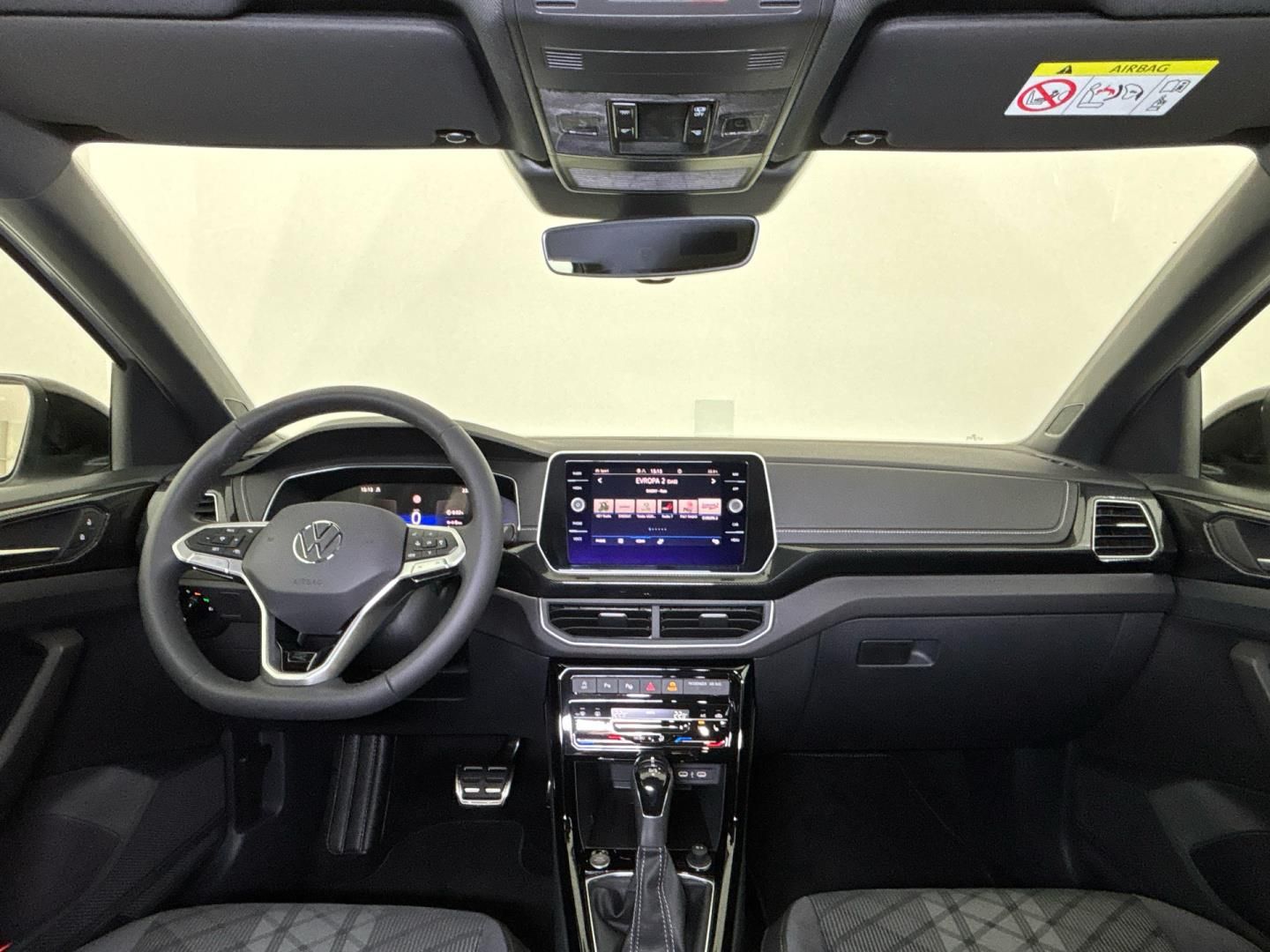 Volkswagen T-Cross, 1.0 TSI / 85 kW R-Line People - fotka 5
