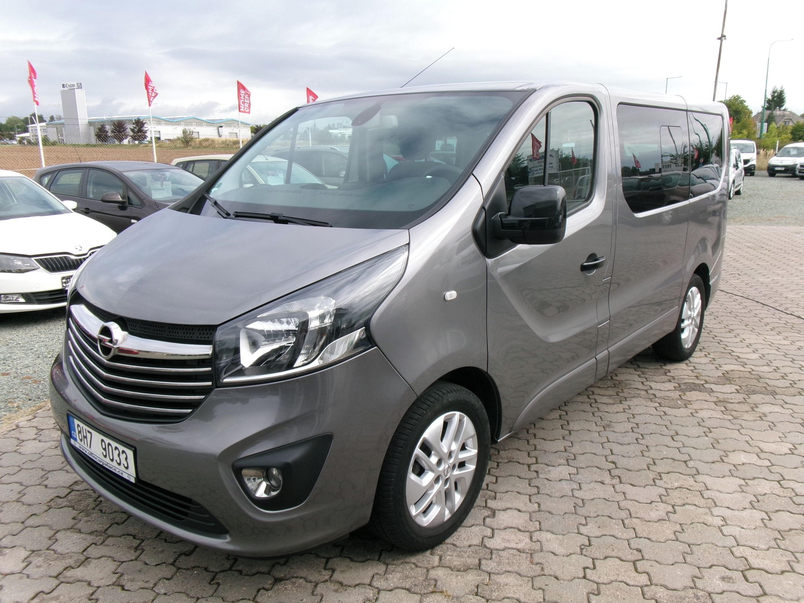 Opel Vivaro, 1.6CDTi,Life,spaní,2x kola - fotka 3
