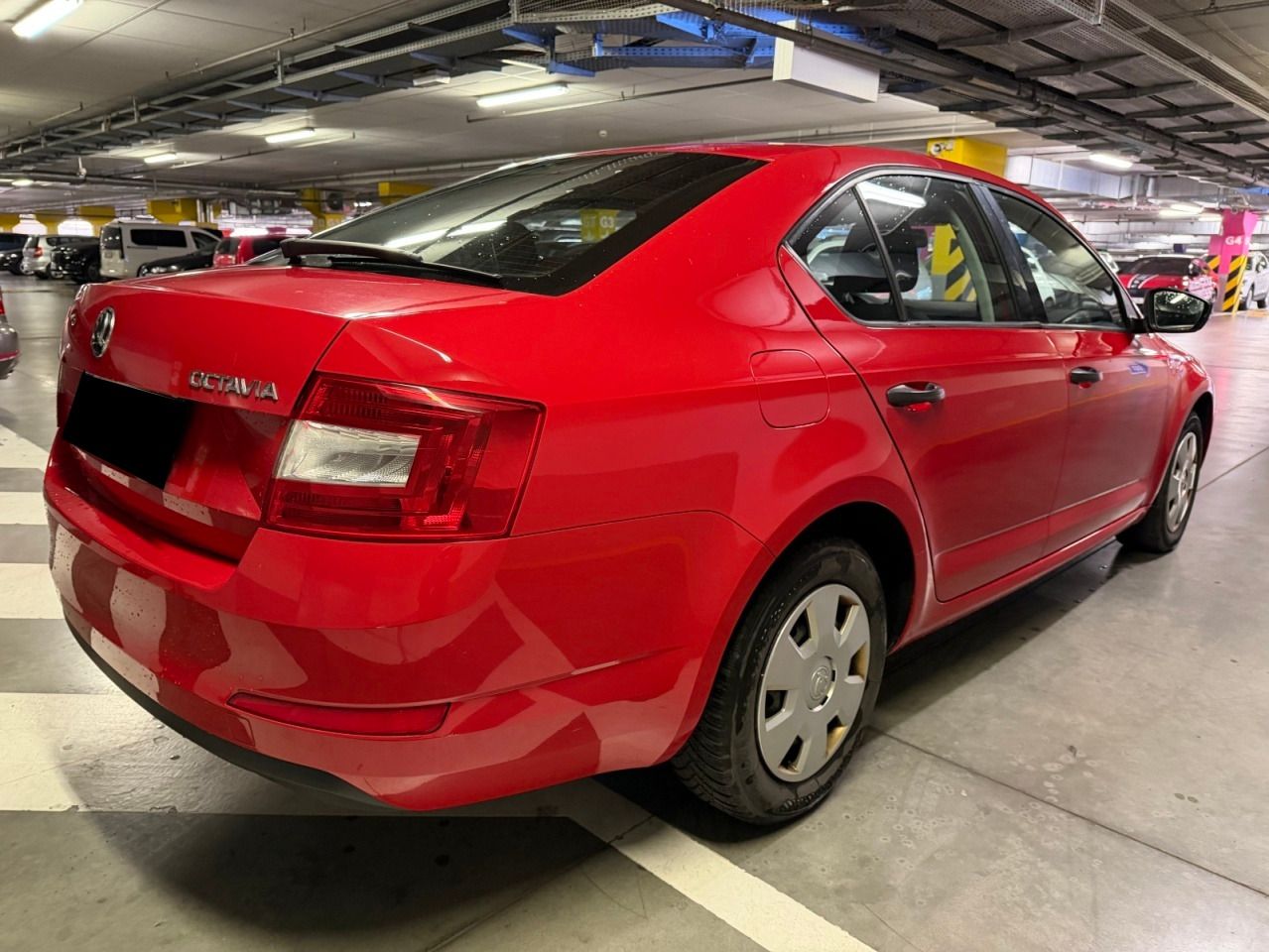 Škoda Octavia, 1.6TDi Liftback,ČR,servisováno - fotka 4