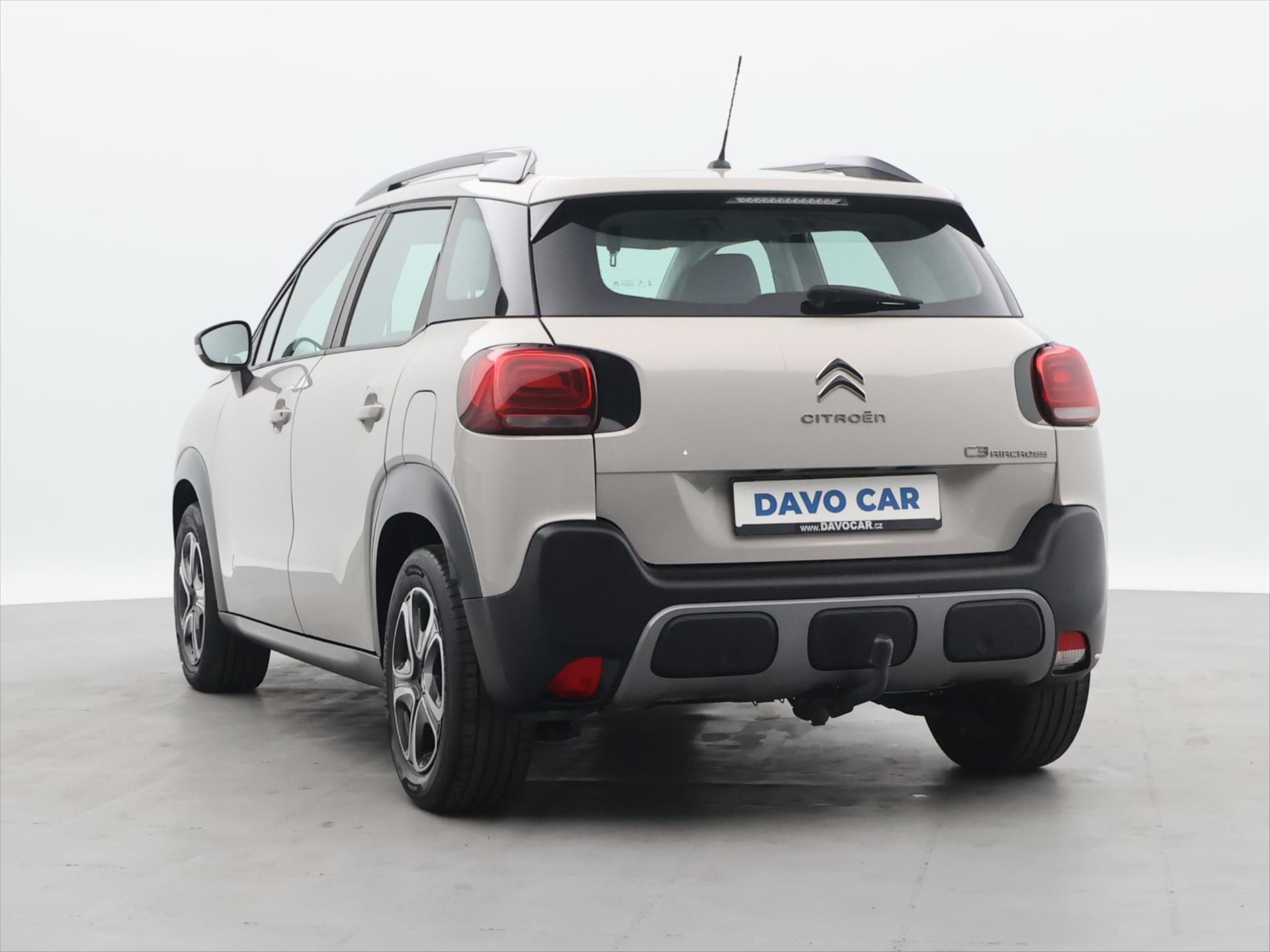 Citroën C3 Aircross, 1,2 PT 81kW Feel CZ 1.Maj - fotka 5