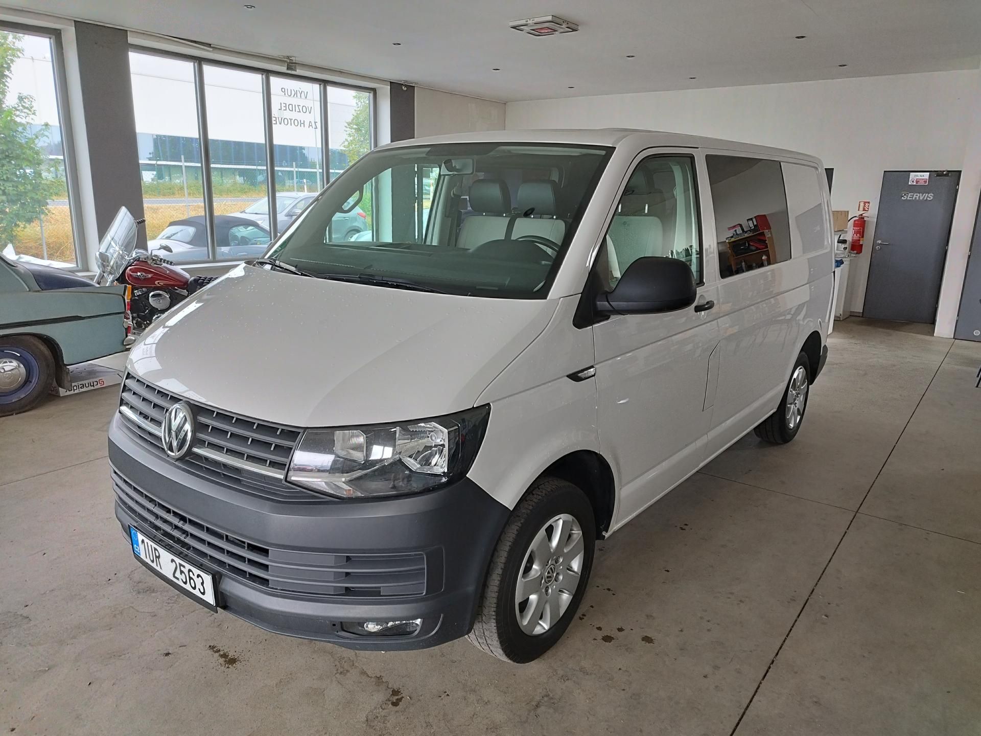 Volkswagen Transporter, 2,0TDI,110KW,6MÍST,ALU,TAŽNÝ - fotka 3
