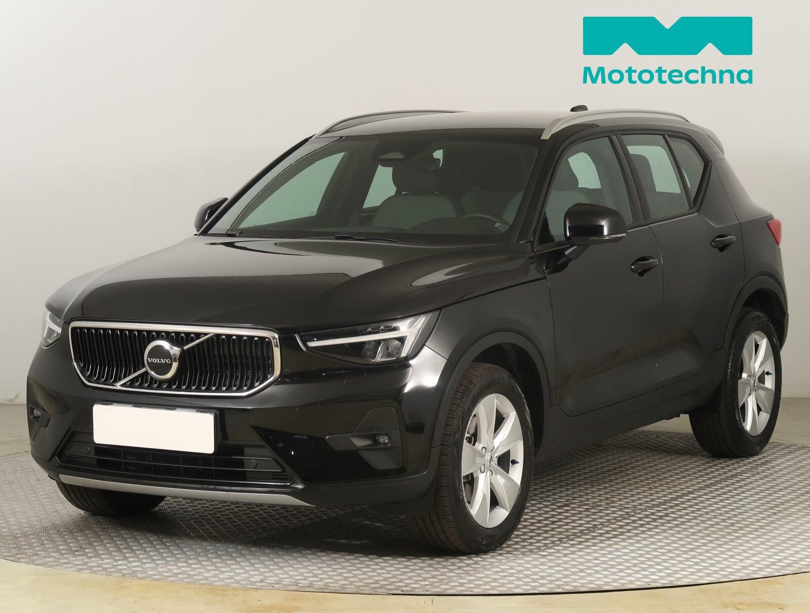 Volvo XC40, B4, Automat, 1.maj, ČR