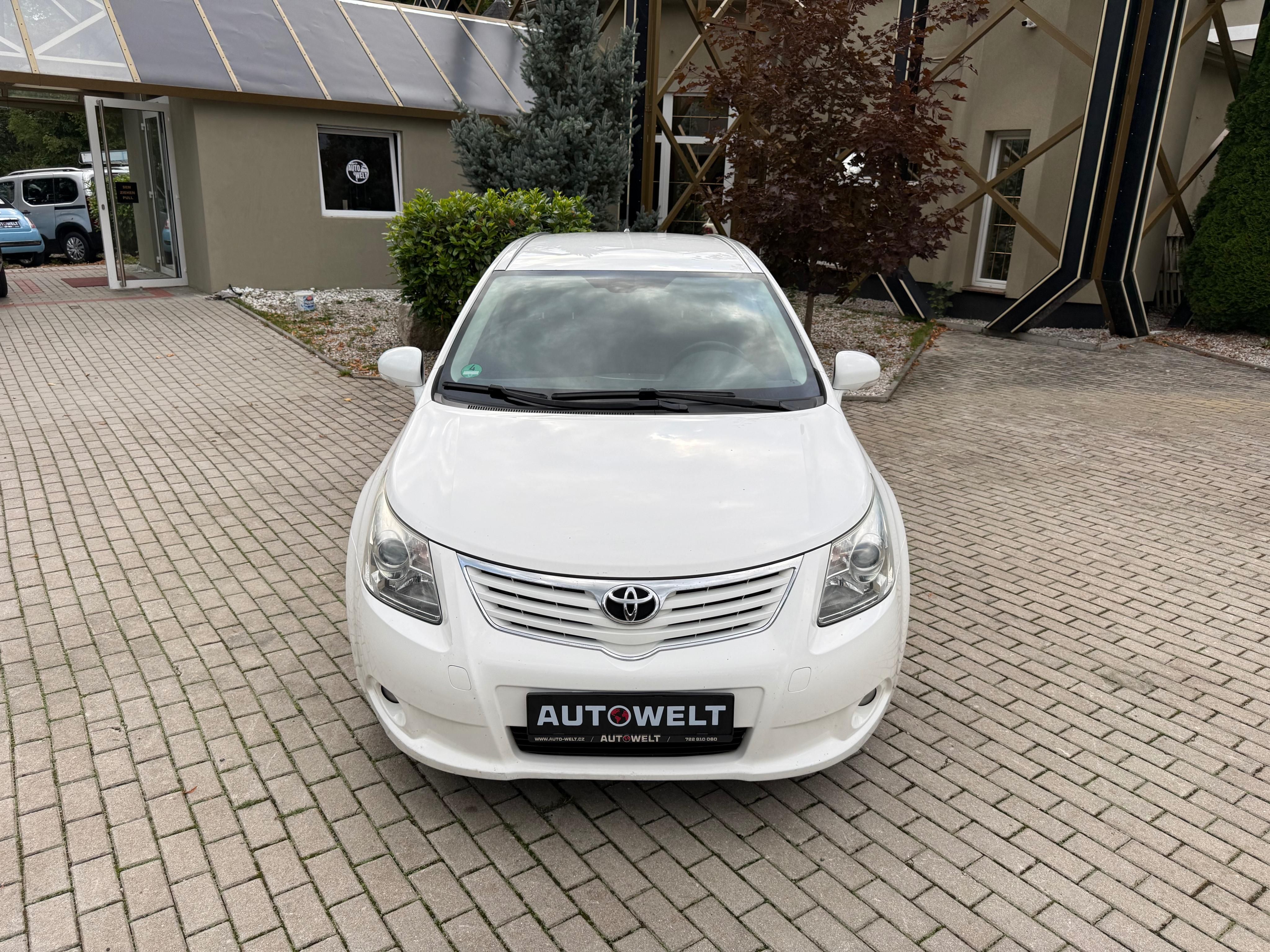 Toyota Avensis, 2.0 D-4D 93kW /NAVI/KLIMA/STK - fotka 5