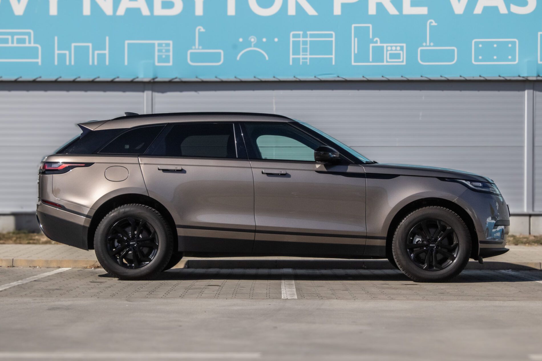 Land Rover Range Rover Velar - fotka 4