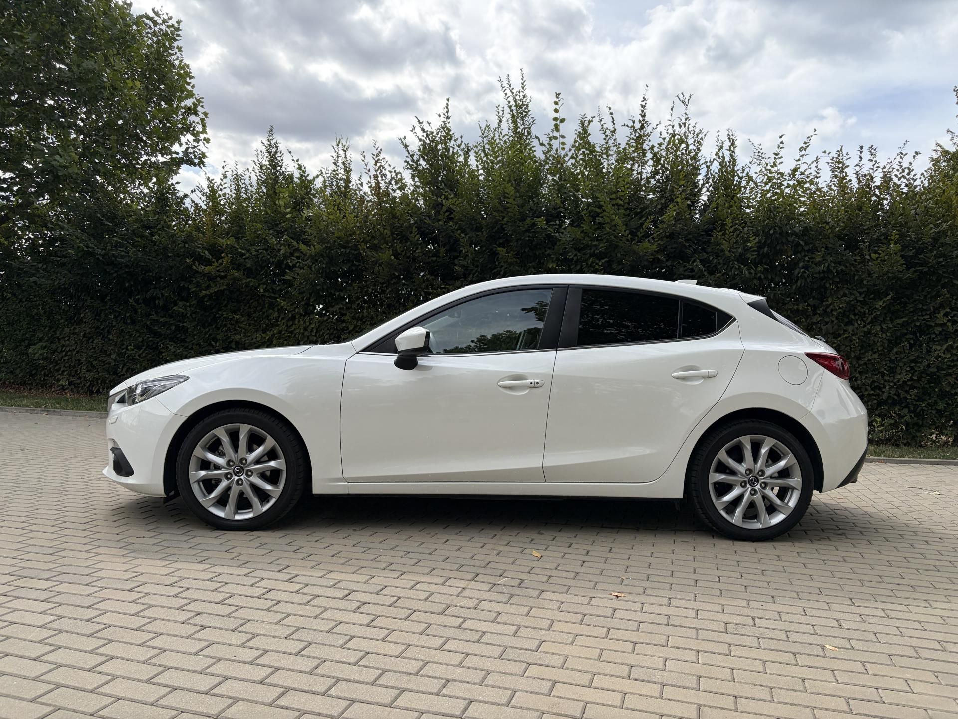 Mazda 3, 2.0 Sports-Line - fotka 6