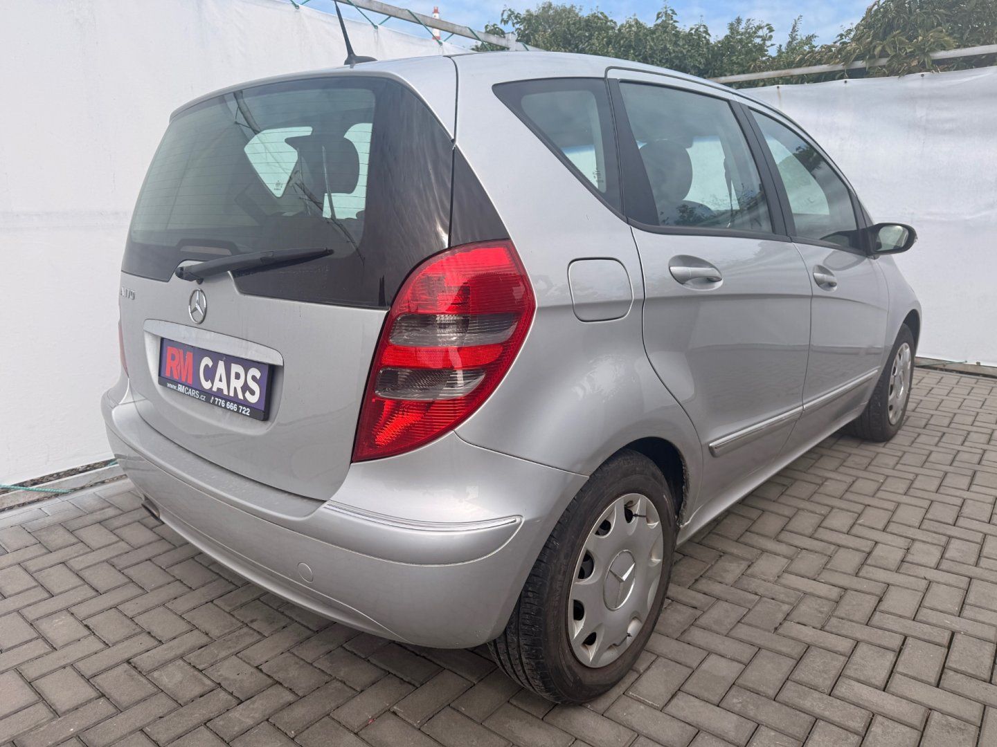 Mercedes-Benz Třídy A, 1,7 85kW*KLIMA*VYHŘ. SEDADLA* - fotka 4