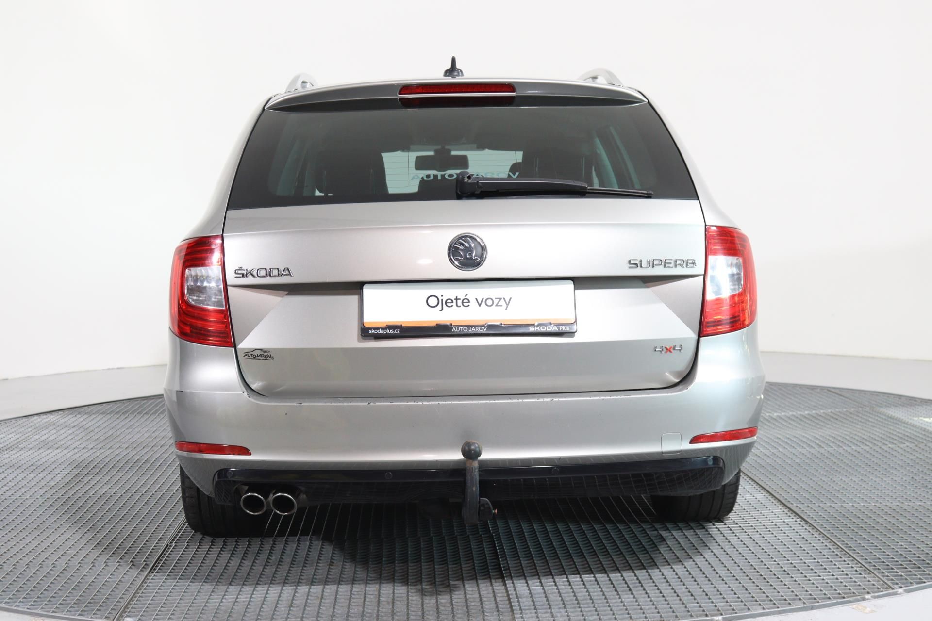 Škoda Superb, COMBI ELEGANCE 2,0TDI 4x4/TAŽN - fotka 6