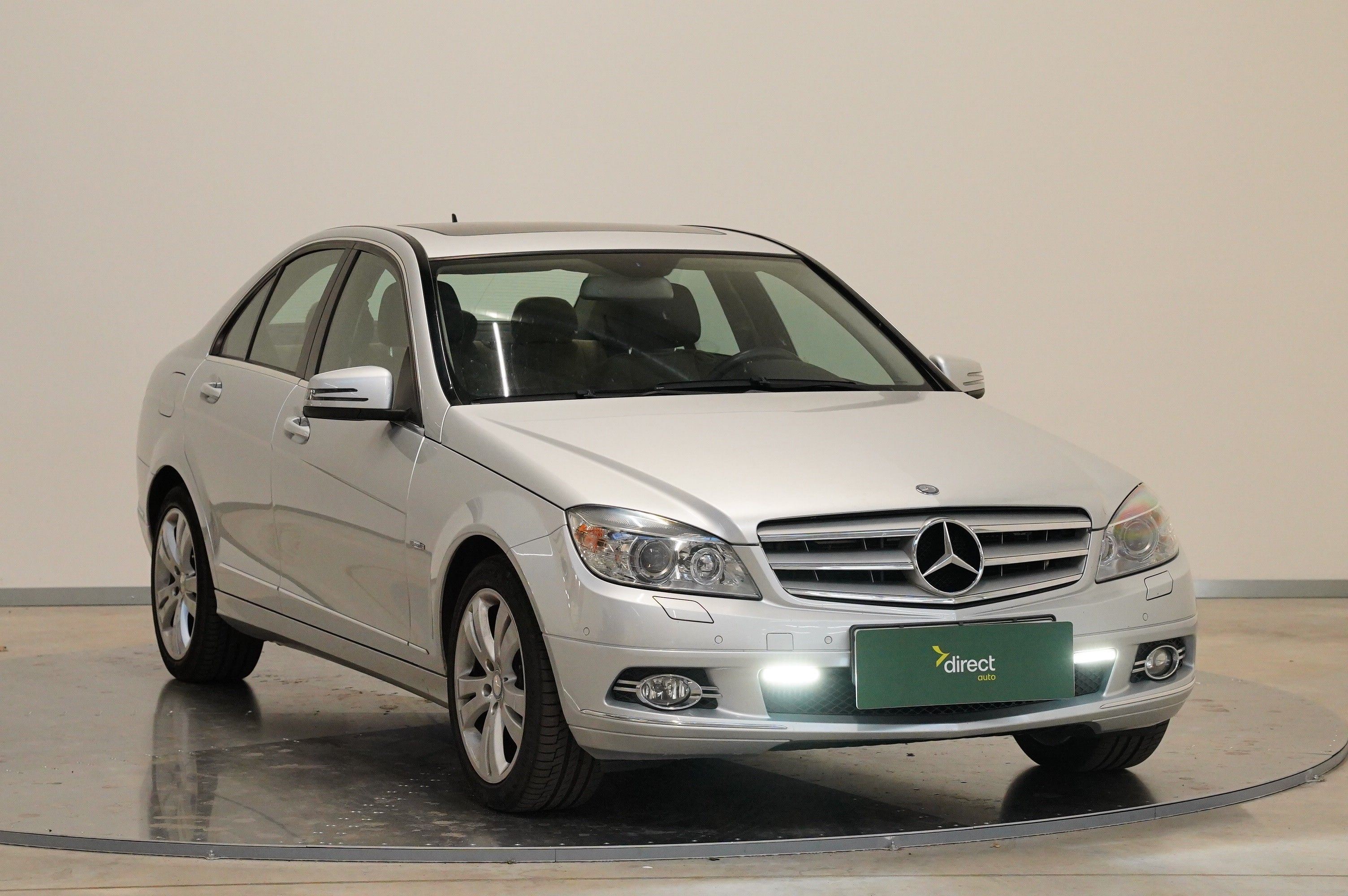 Mercedes-Benz Třídy C, C250 CGI 150 kW - fotka 2