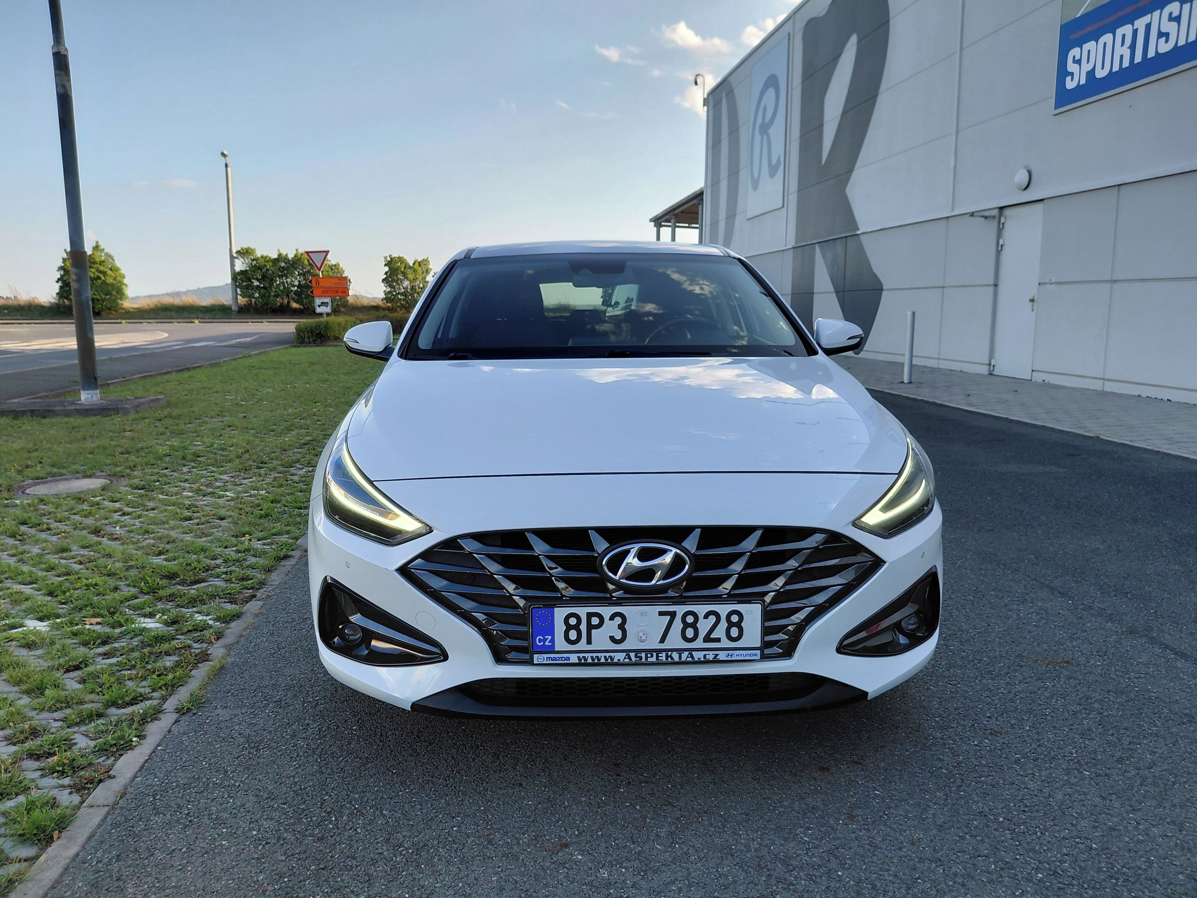 Hyundai i30, 1.5CVVT 81KW 1.MAJ 74 710KM!! - fotka 2