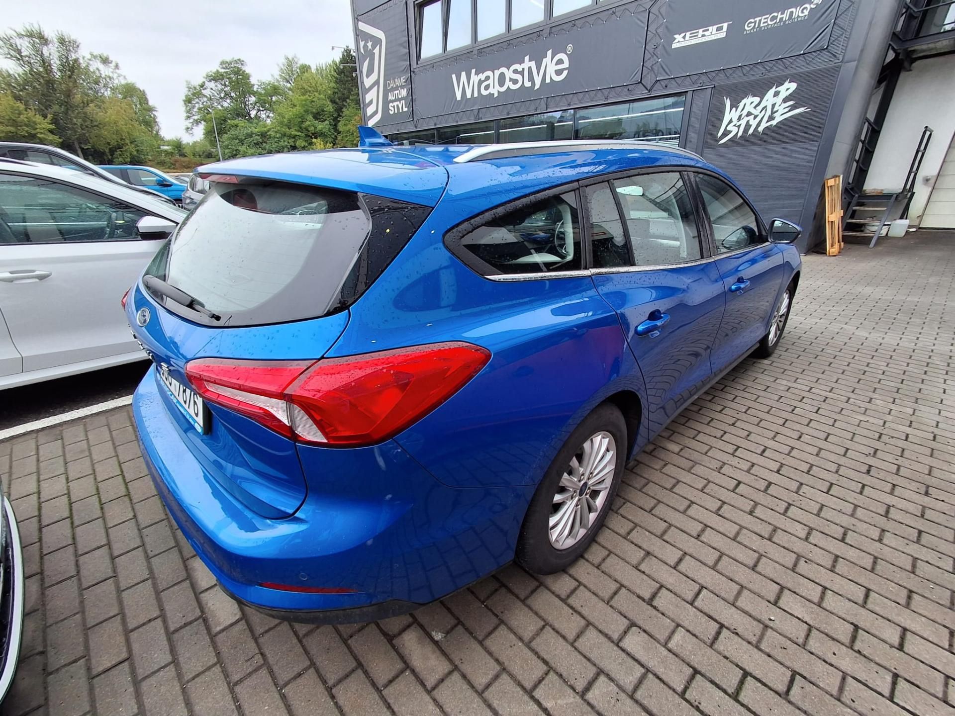 Ford Focus, Titanium 1,5Ecoblue, ČR, 1.MAJ - fotka 4