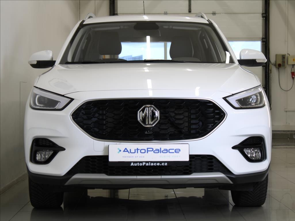 MG ZS, 1,5 DVVT 78kW Emotion 3600km! - fotka 2