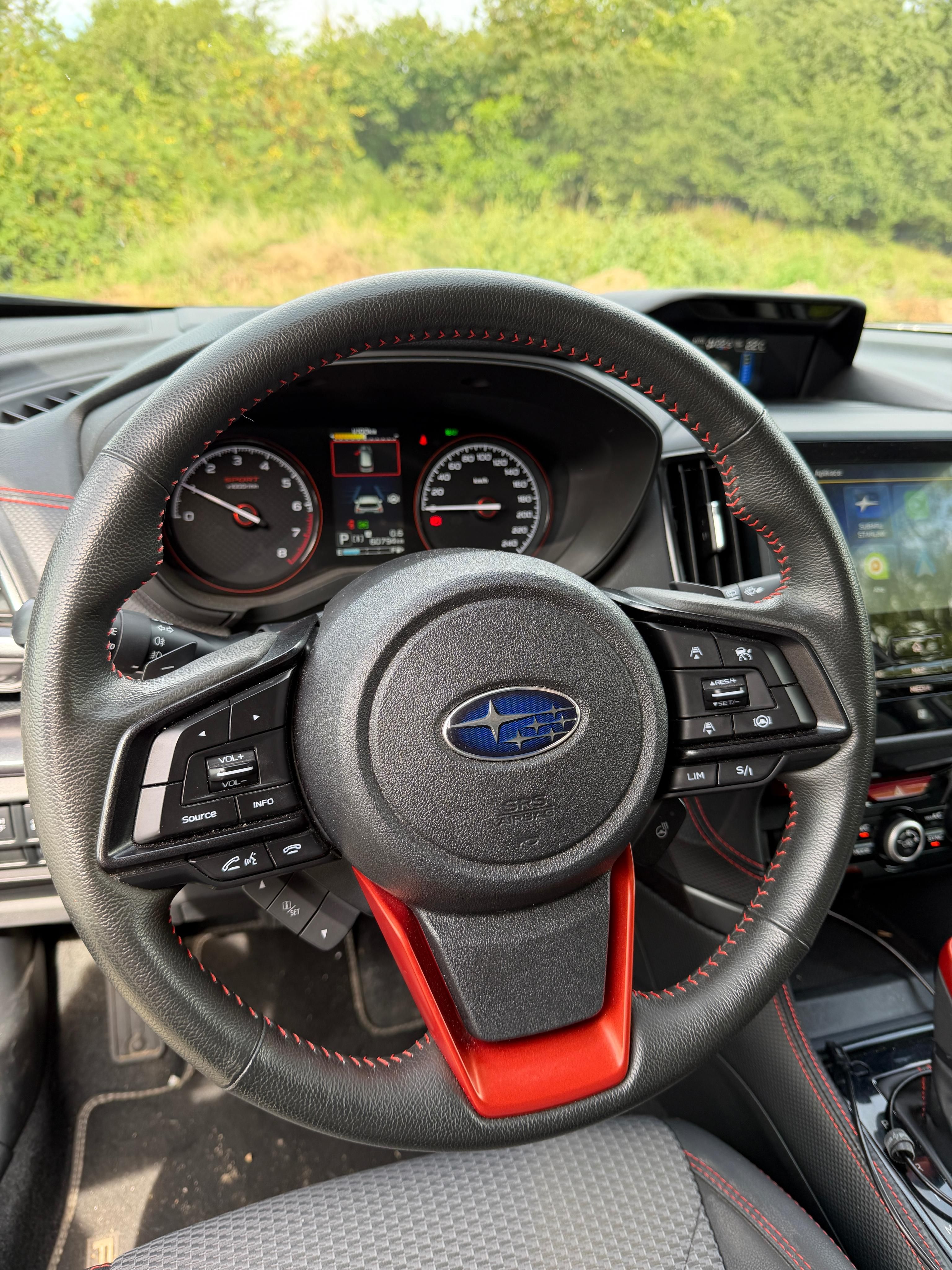 Subaru Forester, Střešní box, zimní pneu - fotka 5