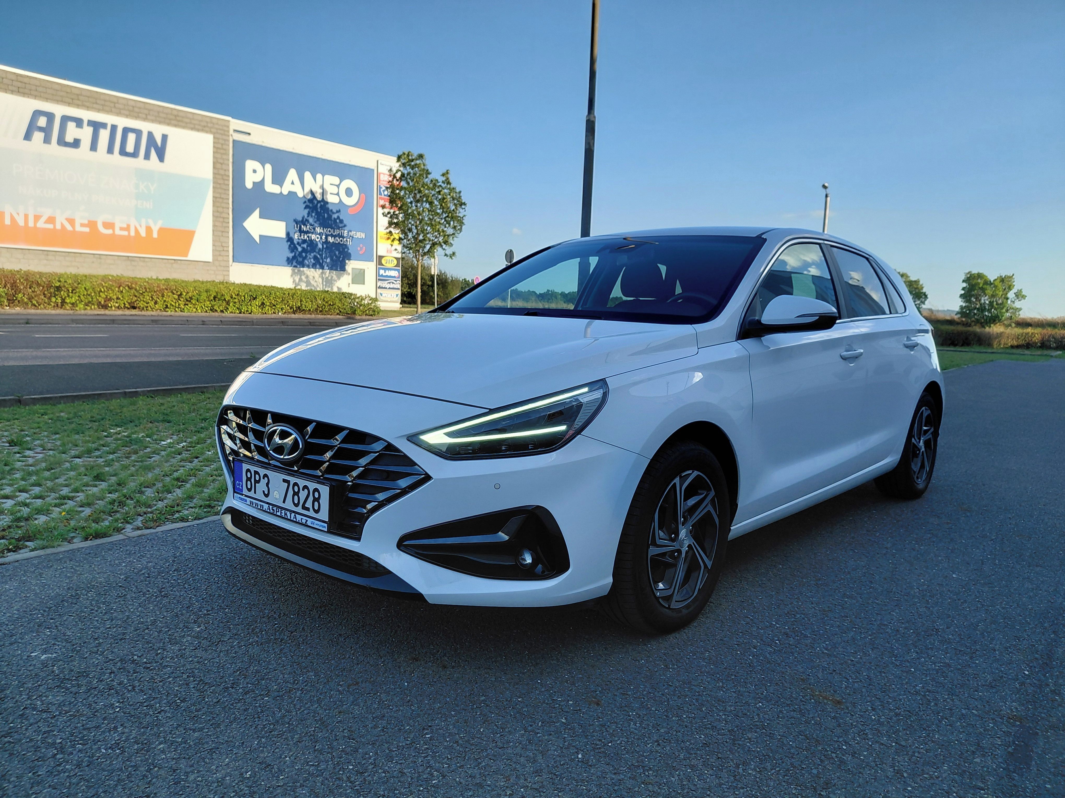 Hyundai i30, 1.5CVVT 81KW 1.MAJ 74 710KM!! - fotka 3