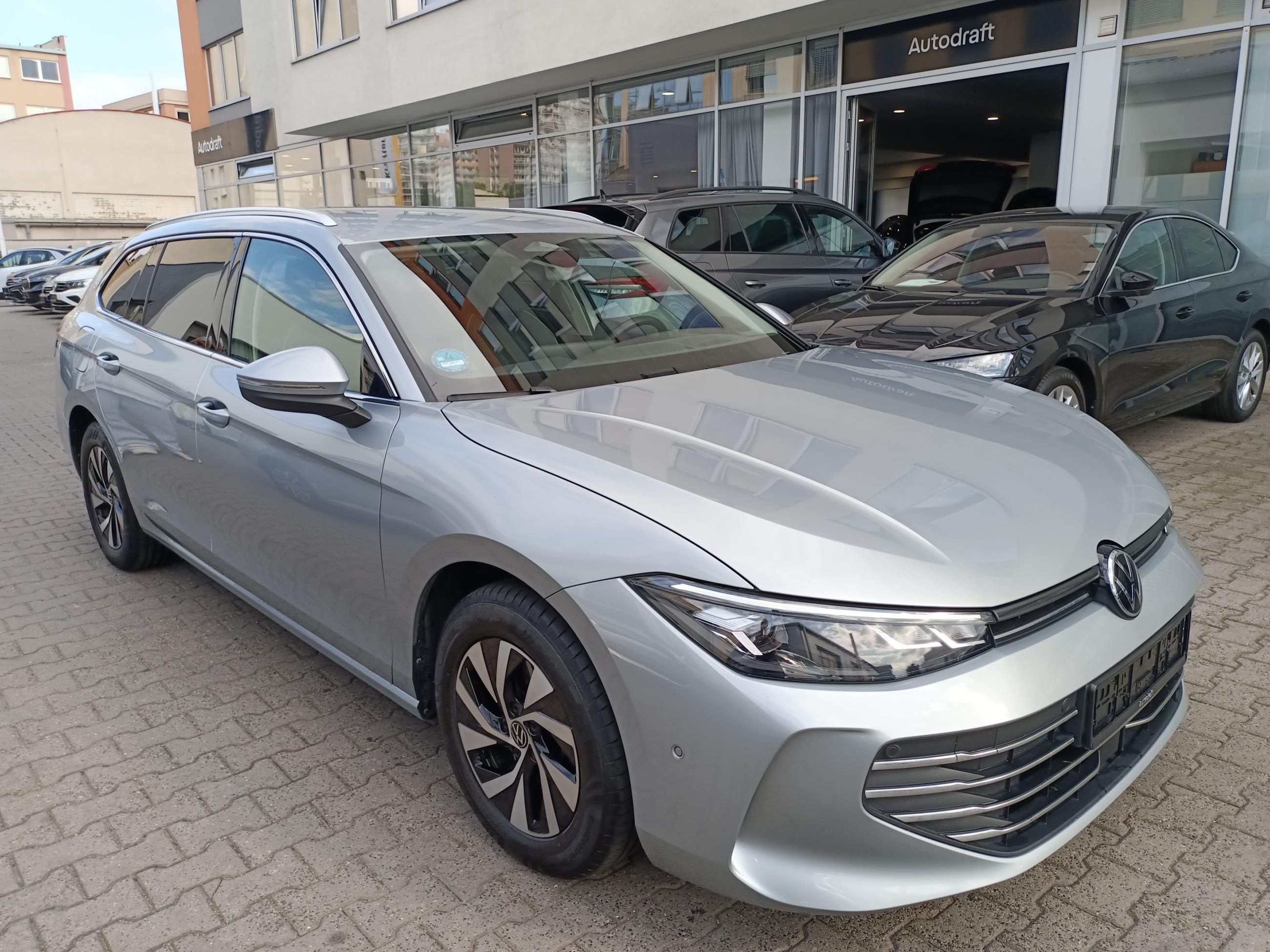 Volkswagen Passat, 2.0 TDI 110kW DSG / Tažné