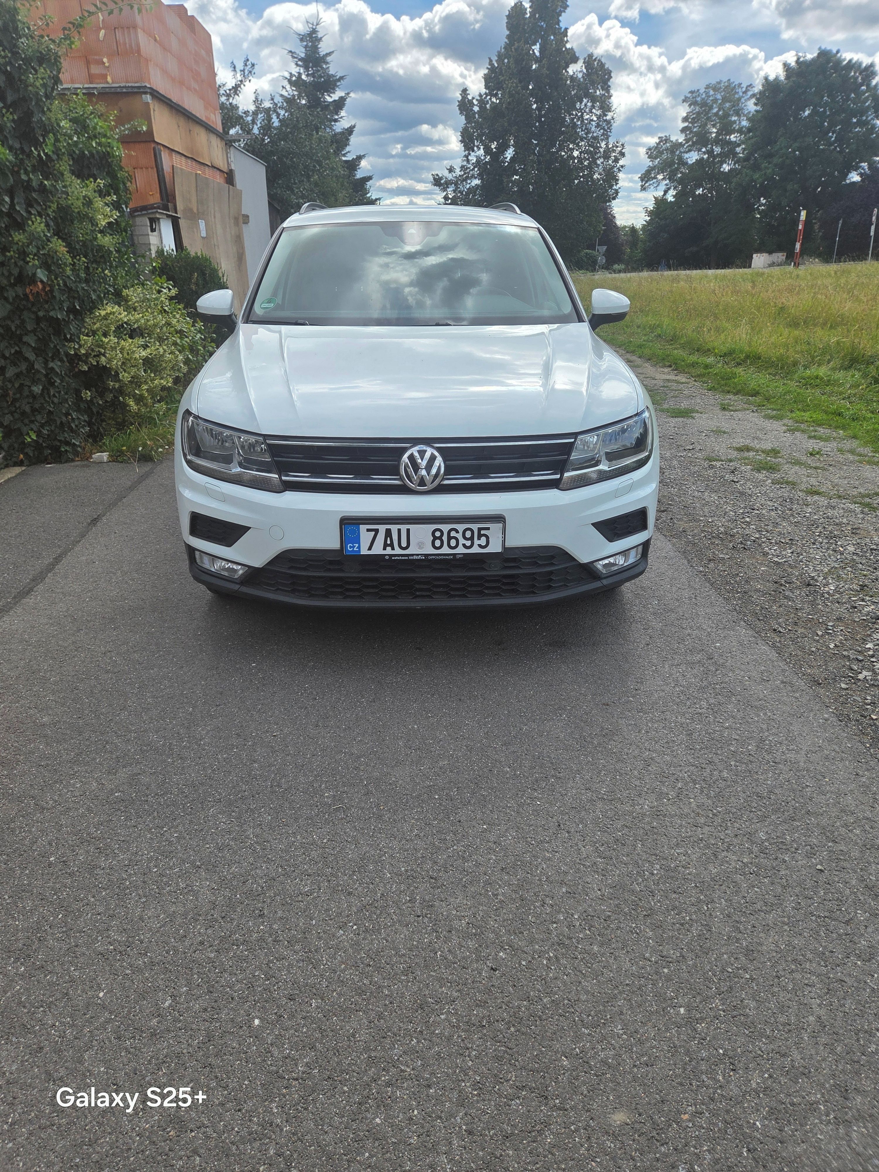 Volkswagen Tiguan - fotka 2