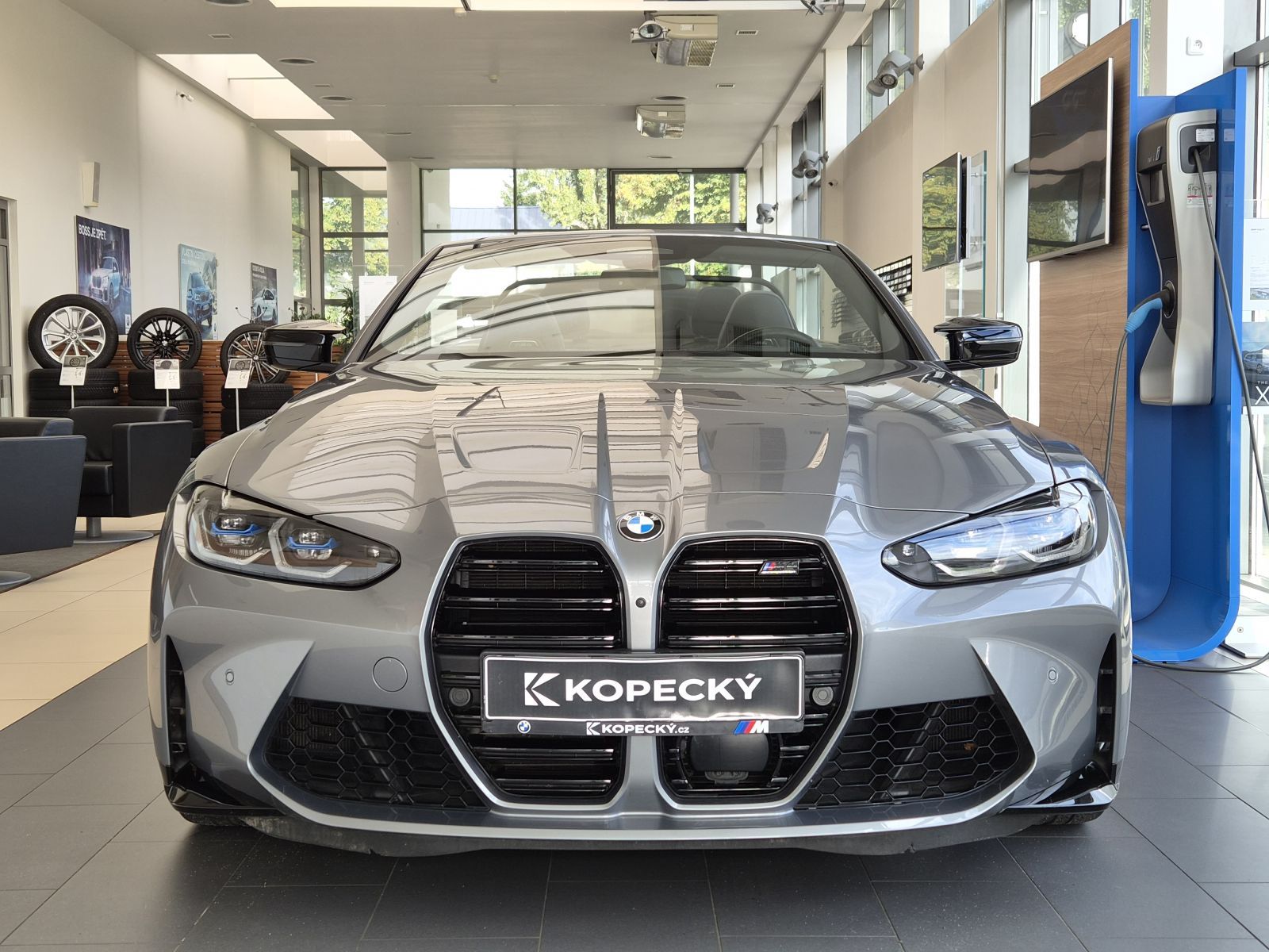 BMW M4, Competiton M xDrive - fotka 2