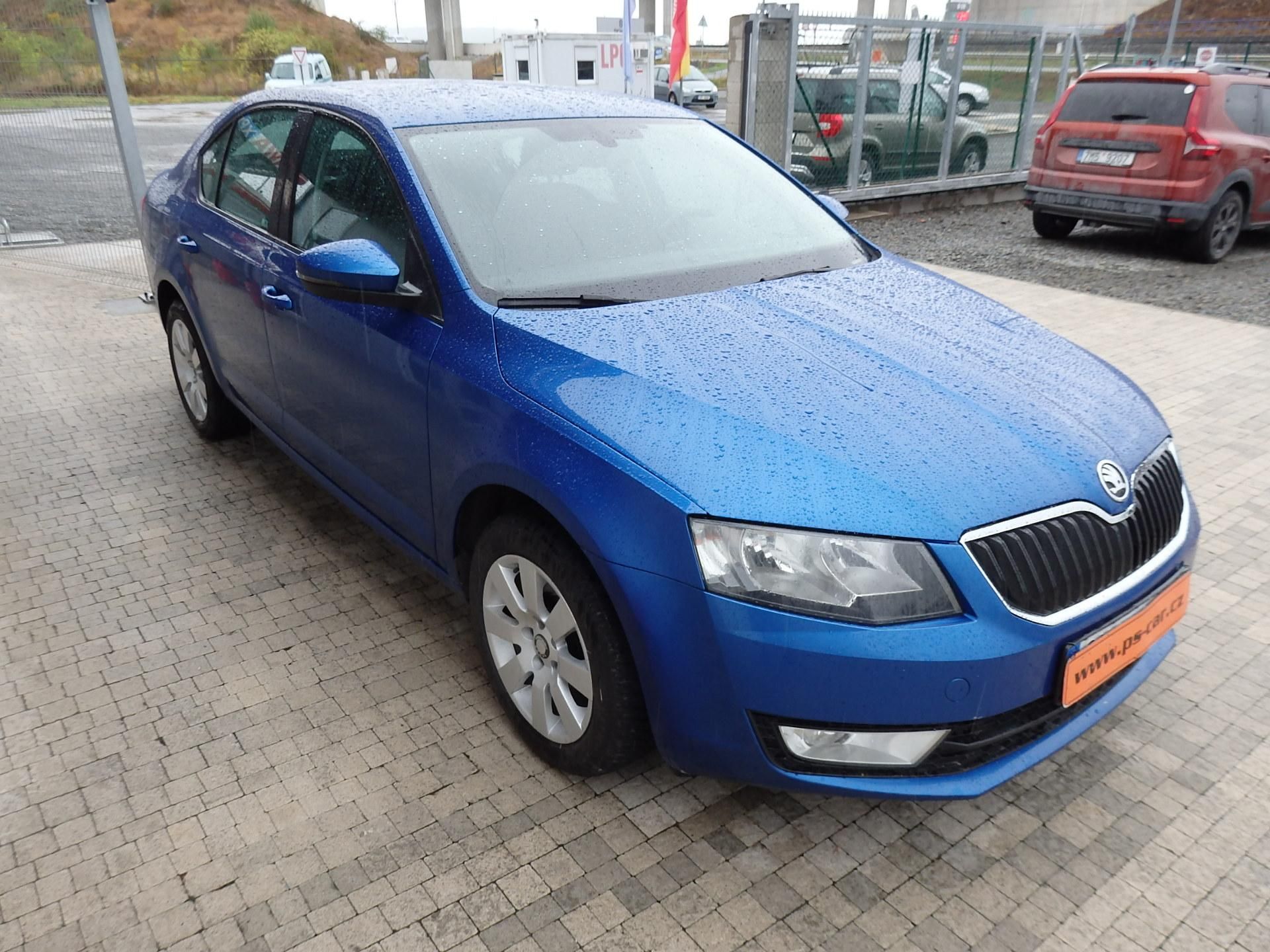 Škoda Octavia, 2.0 TDI 110 kW DIGI. KLIMA - fotka 3