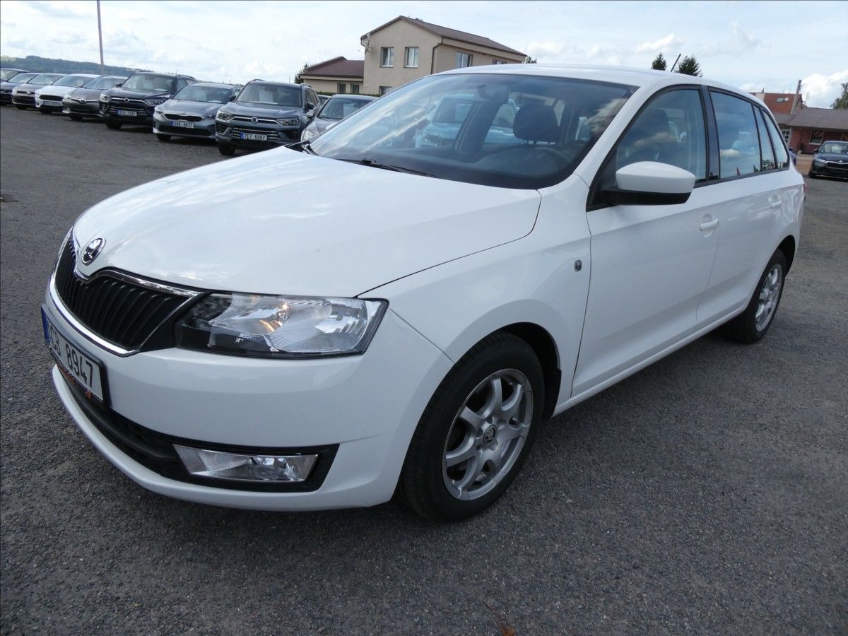 Škoda Rapid, 1,2 TSI 77kW Style Spaceback - fotka 5