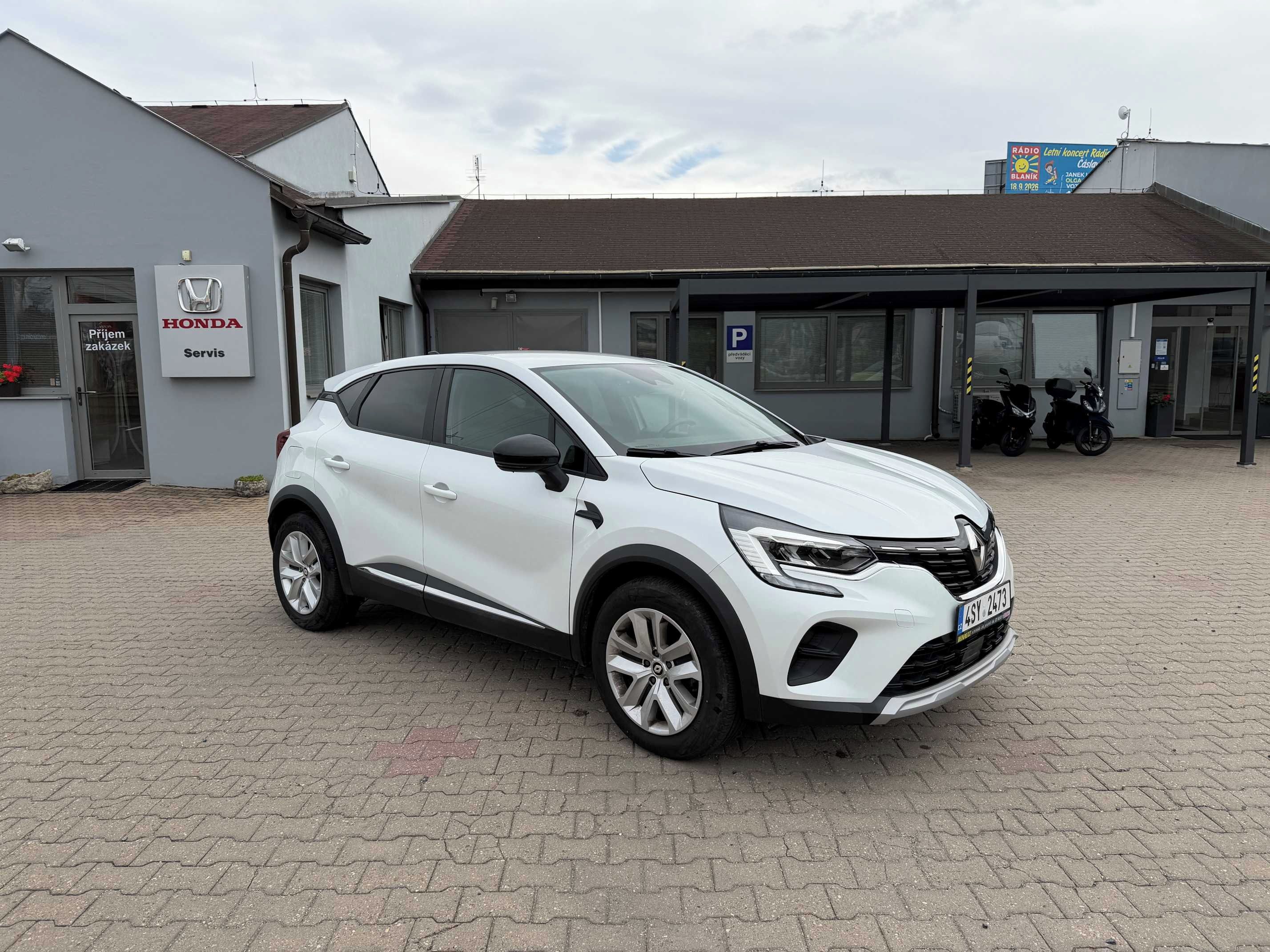 Renault Captur, 1,3 Zen TCe - fotka 3