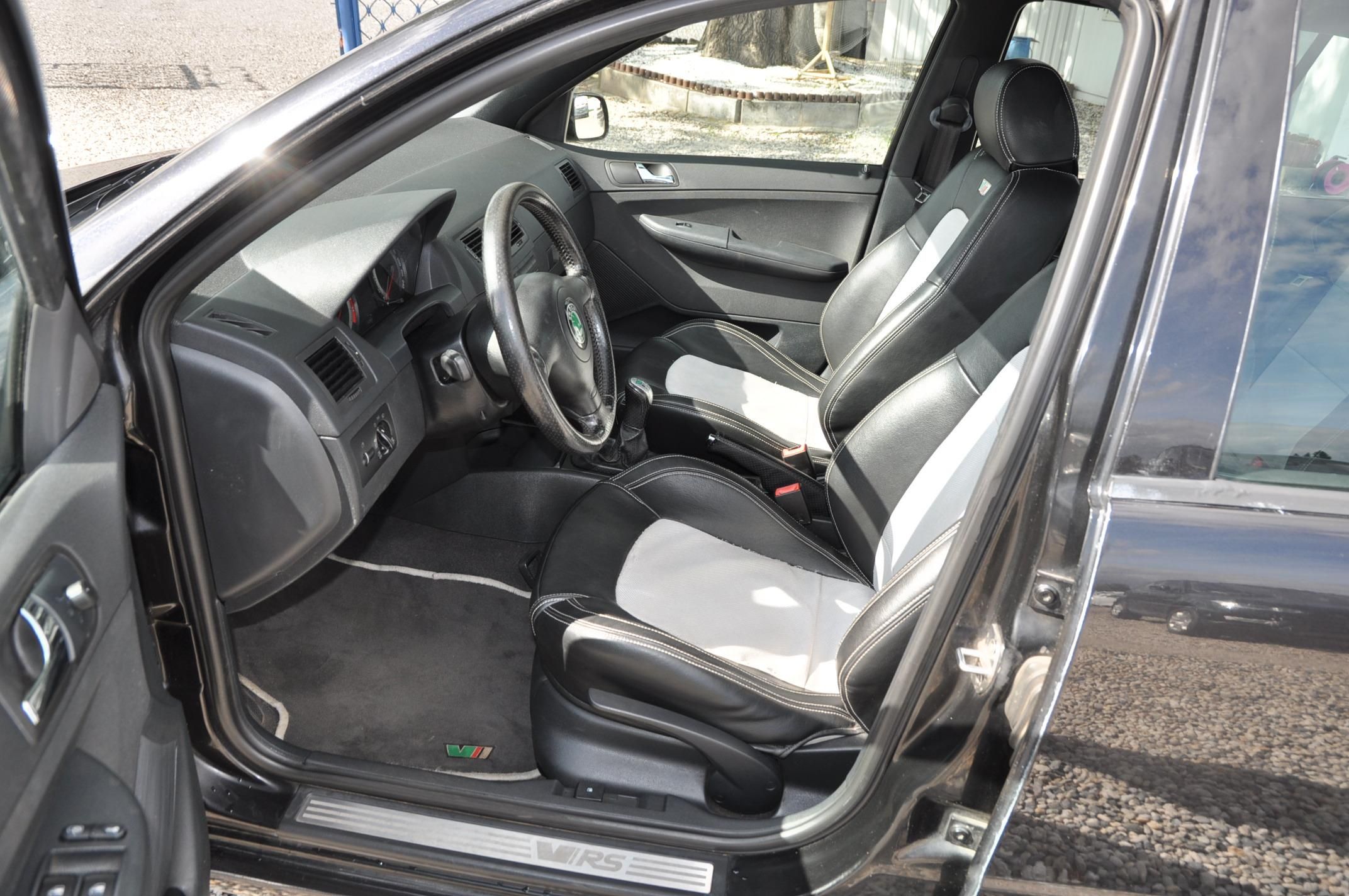 Škoda Fabia, RS 1.9TDi 96kW - fotka 6