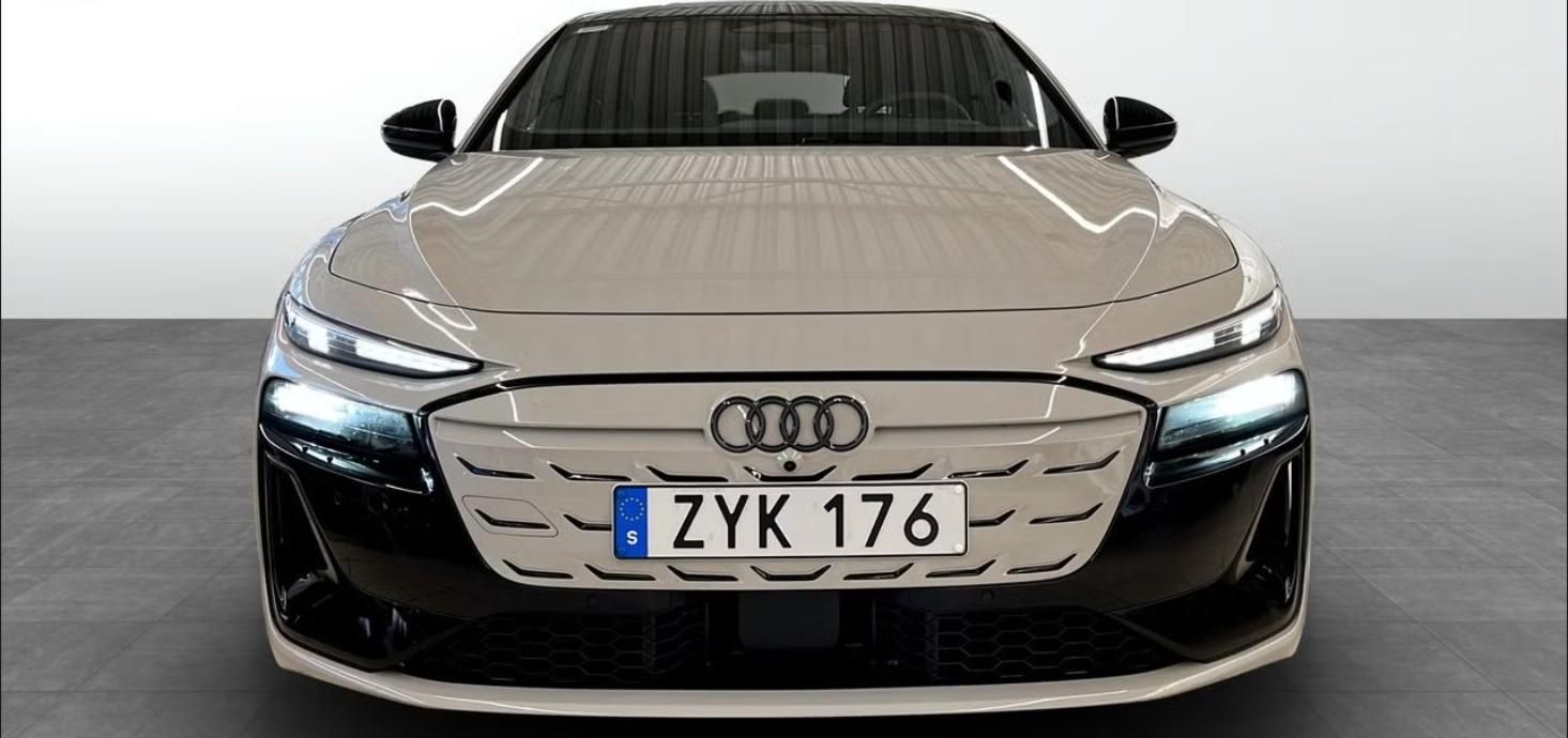 Audi A6 Avant, e-tron Q SoH 99% 360kam Pano - fotka 5