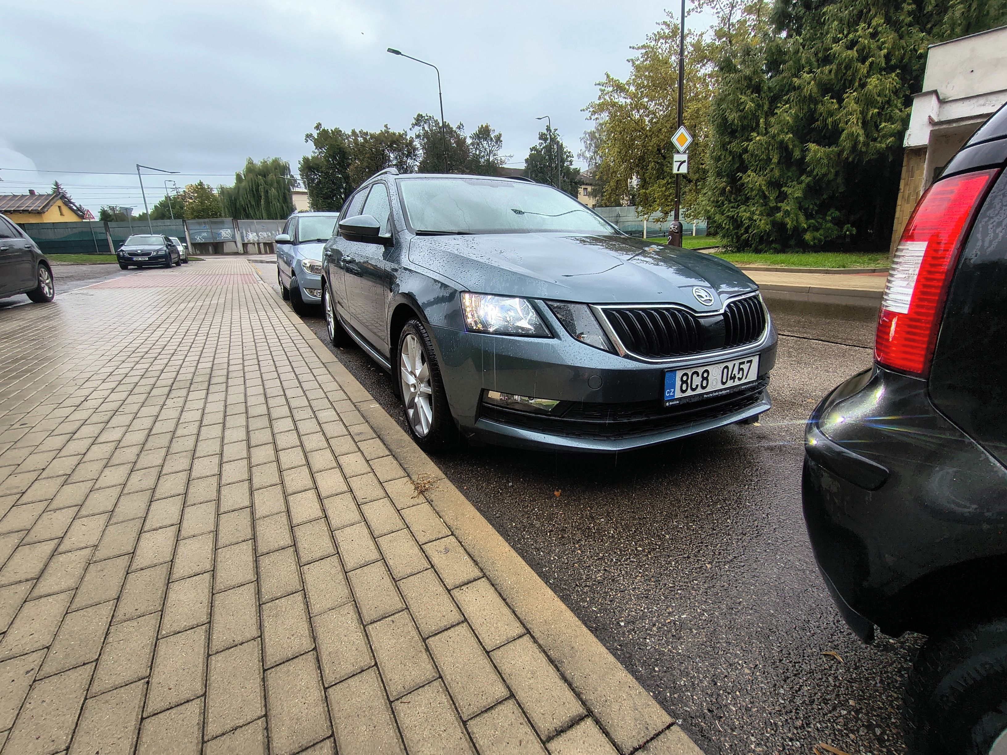 Škoda Octavia, Octavia 3 Combi 1.0 TSI 2020 - fotka 4