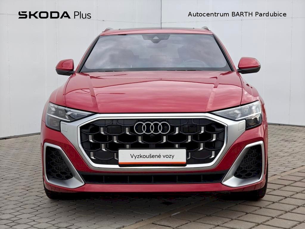 Audi SQ8, SUV / 4,0 TFSI / Quattro / 373 - fotka 4