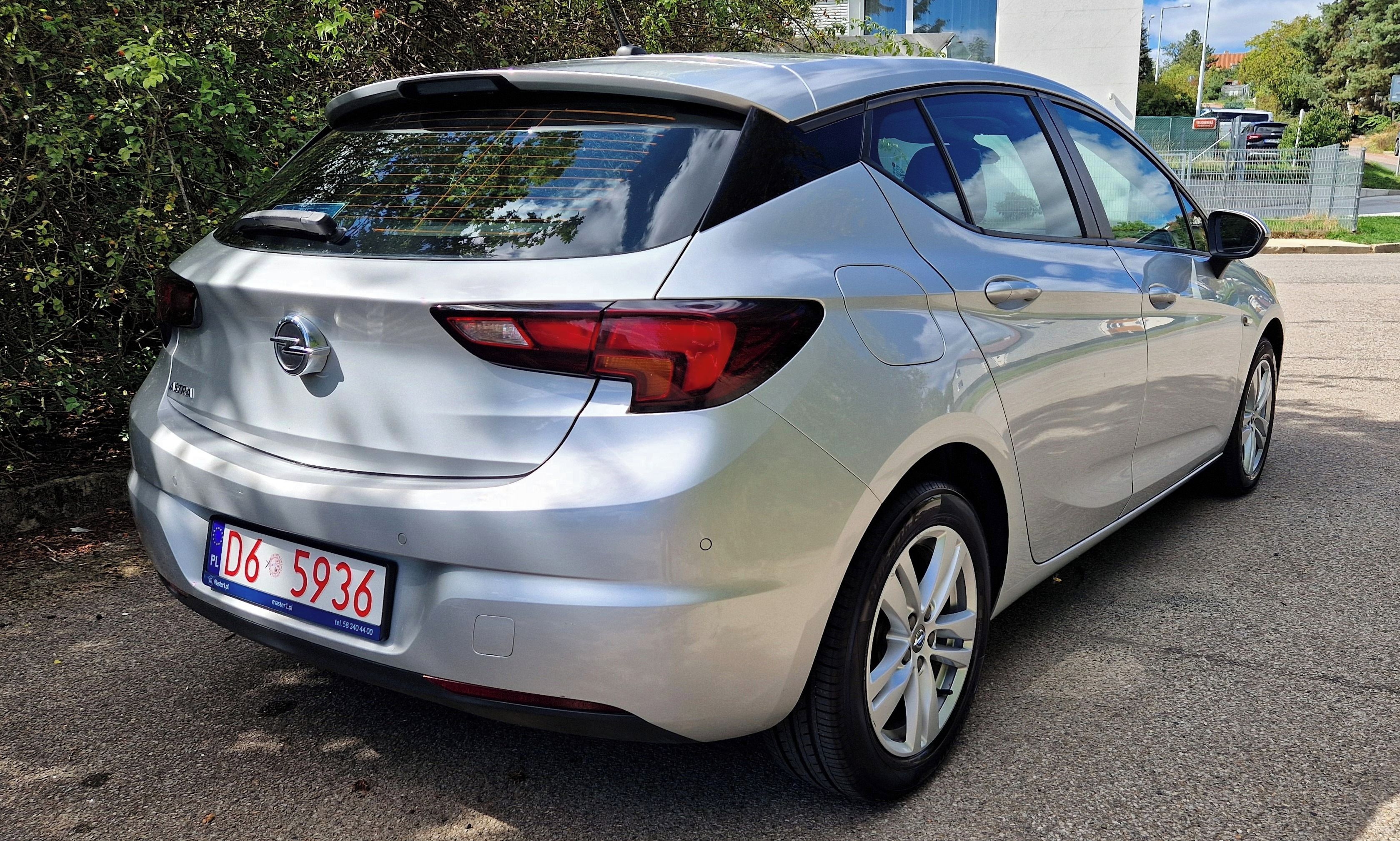 Opel Astra, Opel Astra hatchback - fotka 5