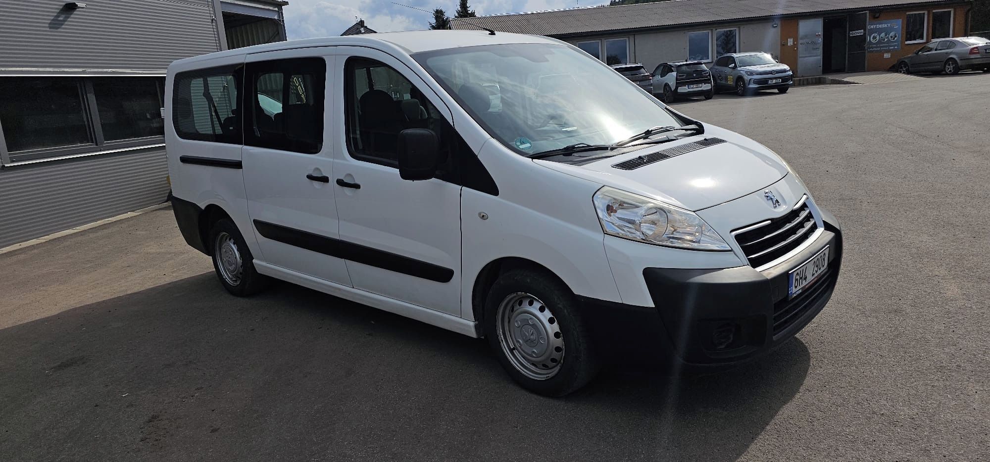 Peugeot Expert, Peugeot Expert 2.0 HDI 72 kW – - fotka 2