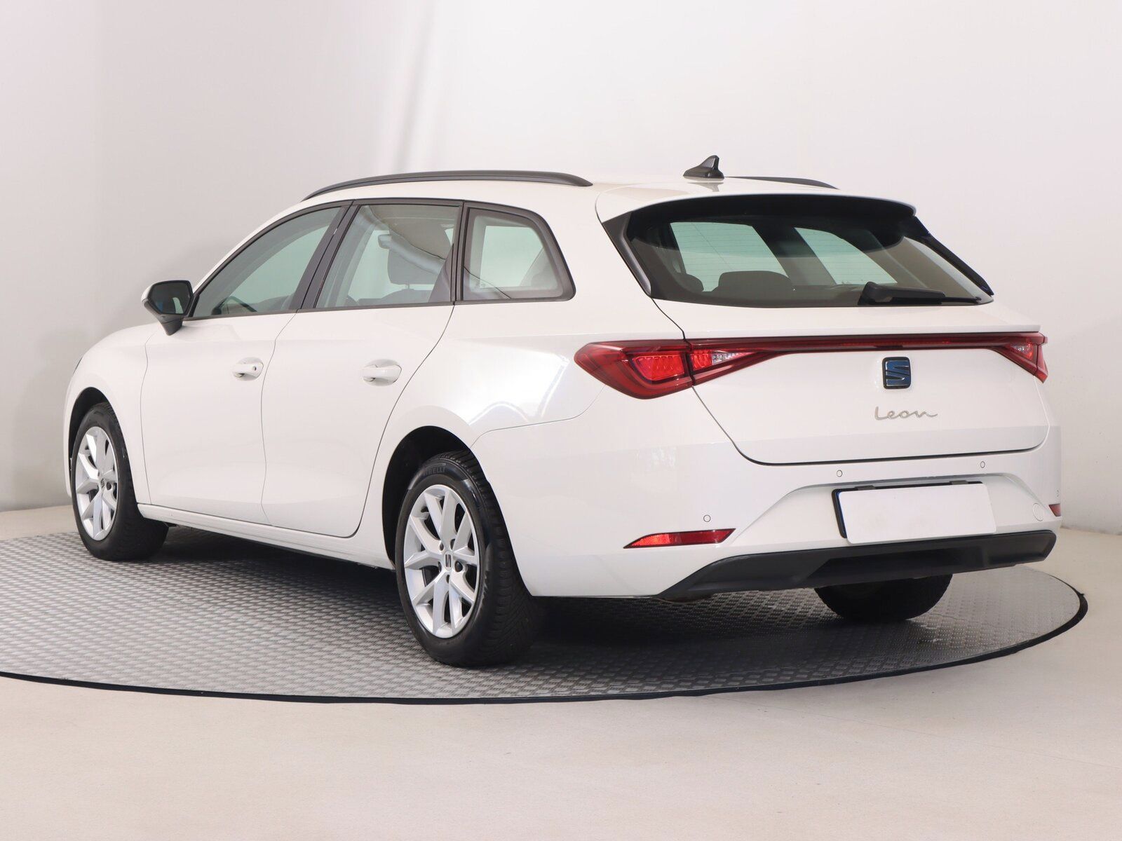 Seat Leon, 2.0 TDI, Xcellence, Automat - fotka 4