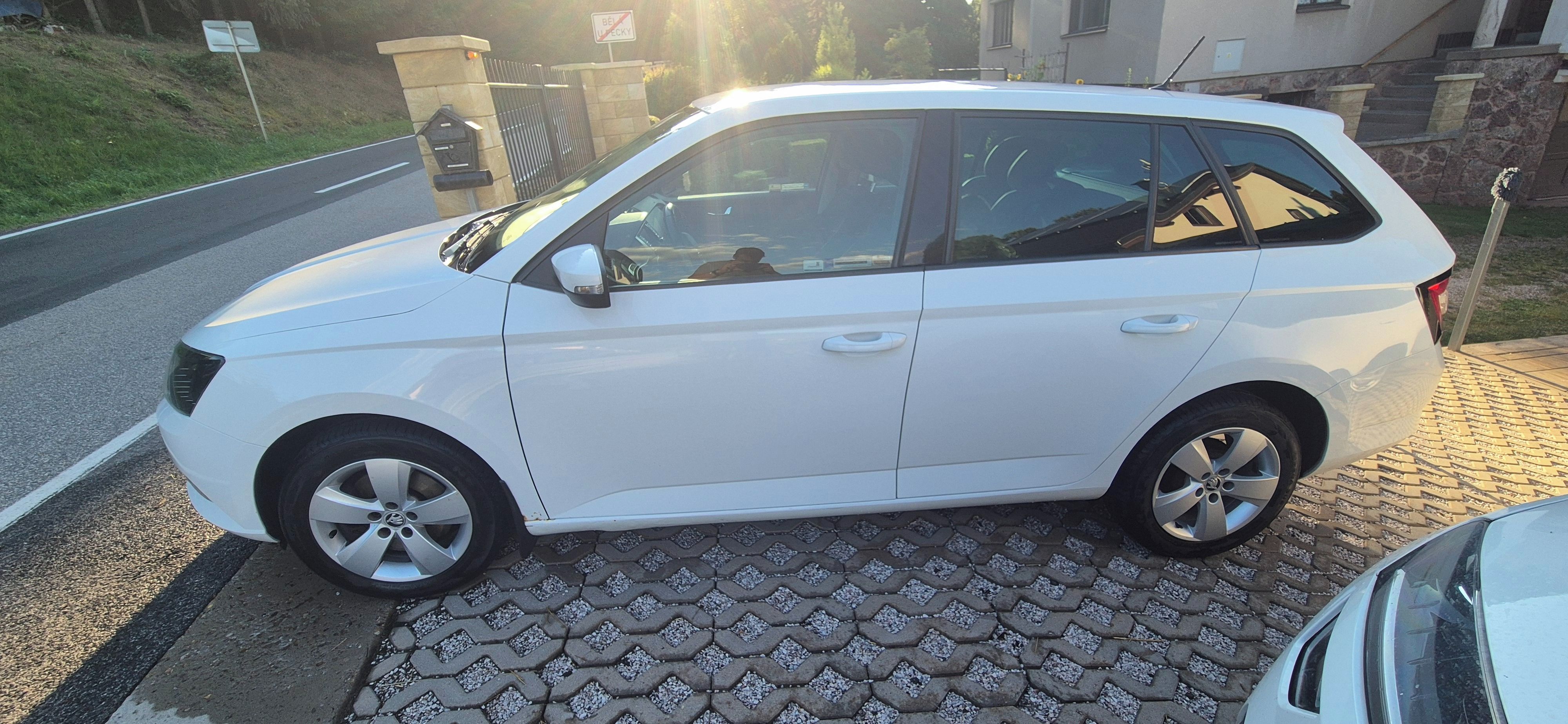 Škoda Fabia, 1.4 tdi 77 kW - Servisováno - fotka 5